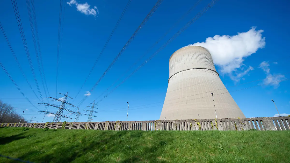 Atomausstieg beim AKW in Lingen am 11.04.2023 Atomkraftwerk in Lingen / Emsland Foto: osnapix Atomausstieg am Kernkrafzwerk Lingen *** Nuclear phaseout at the nuclear power plant in Lingen on 11 04 2023 nuclear power plant in Lingen Emsland photo osnapix nuclear phaseout at the nuclear power plant Lingen MT