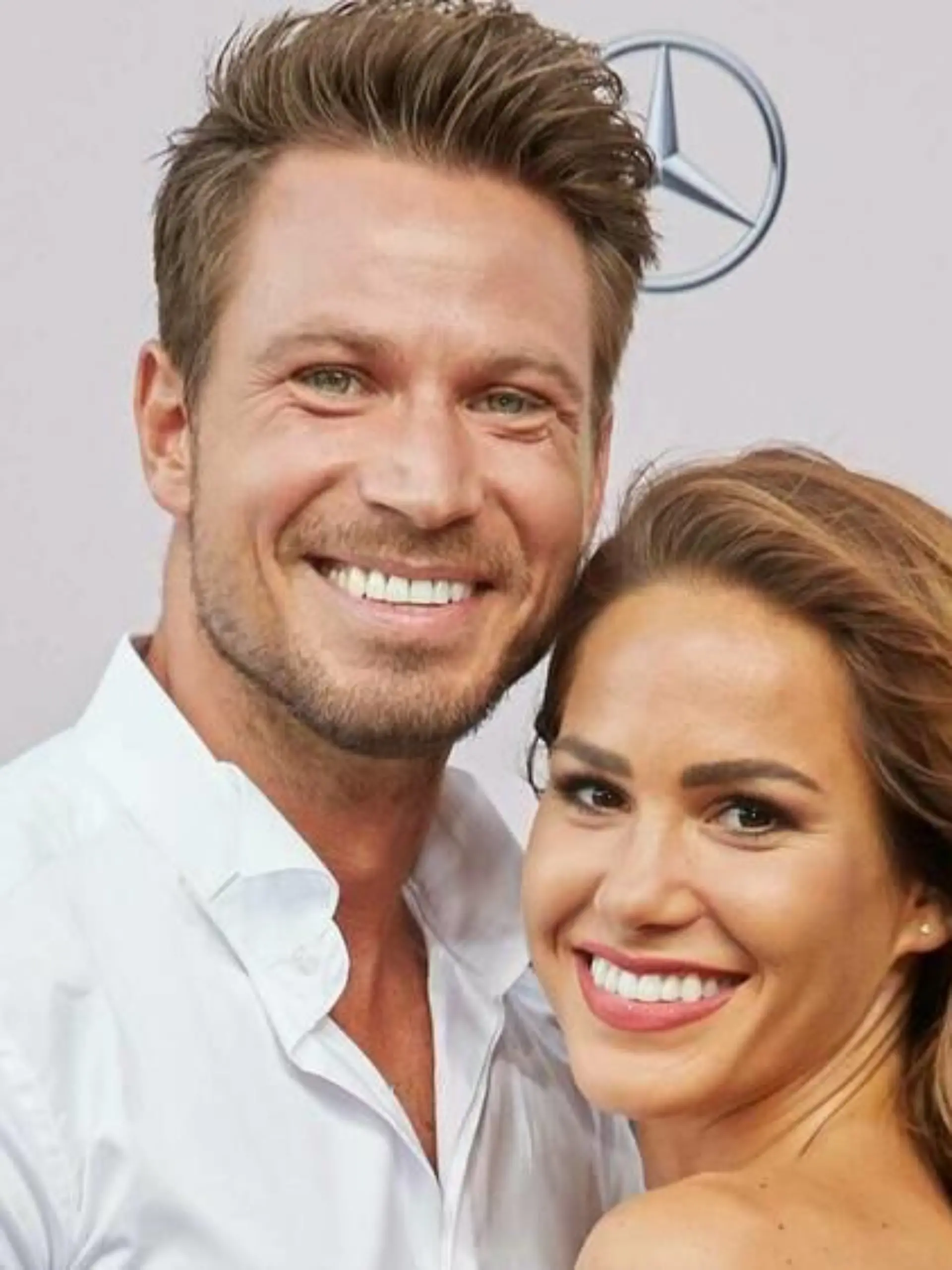 Angelina Heger und Sebastian Pannek sind verlobt