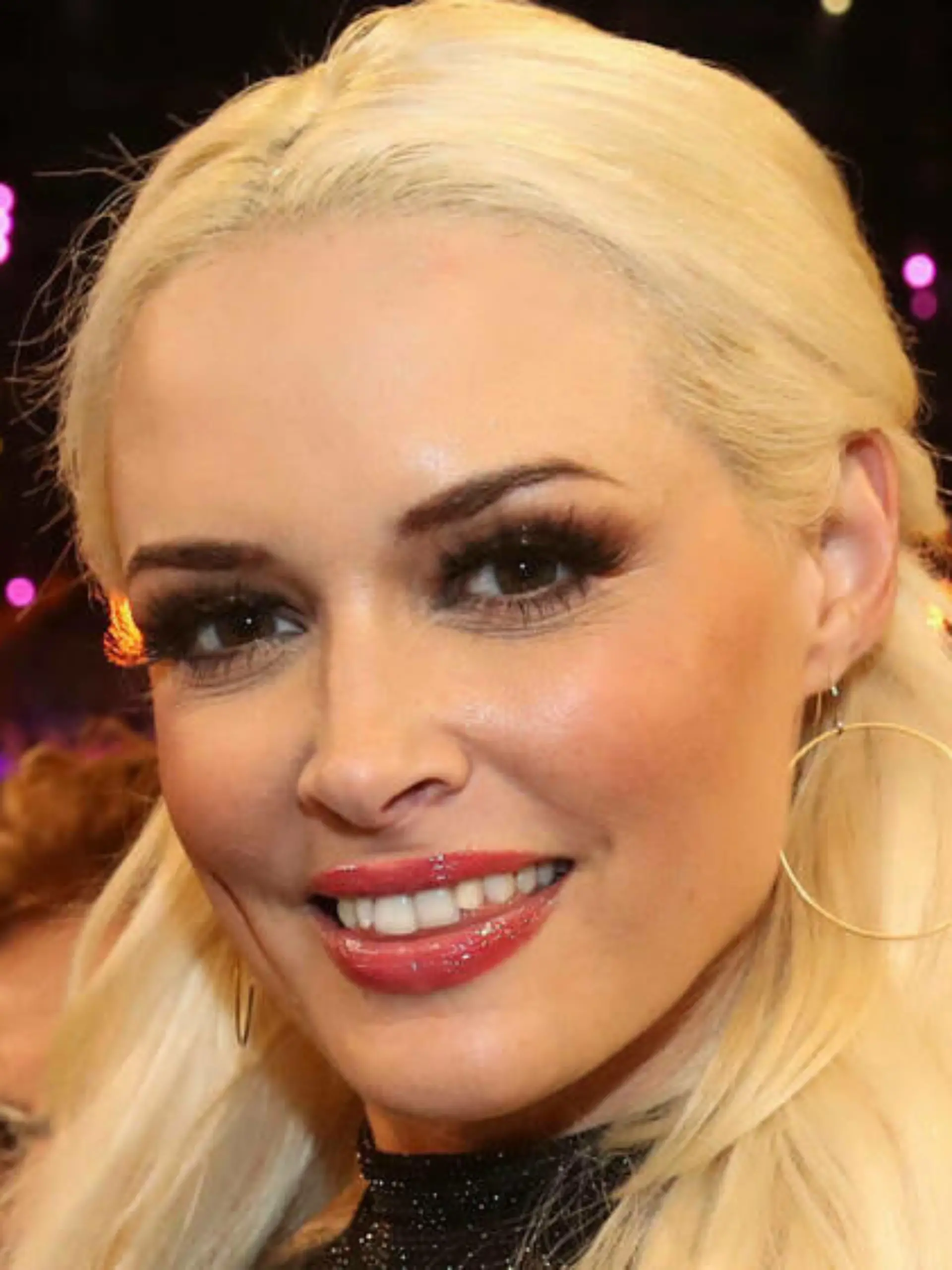 Daniela Katzenberger ekelt sich beim Corona-Abstrich