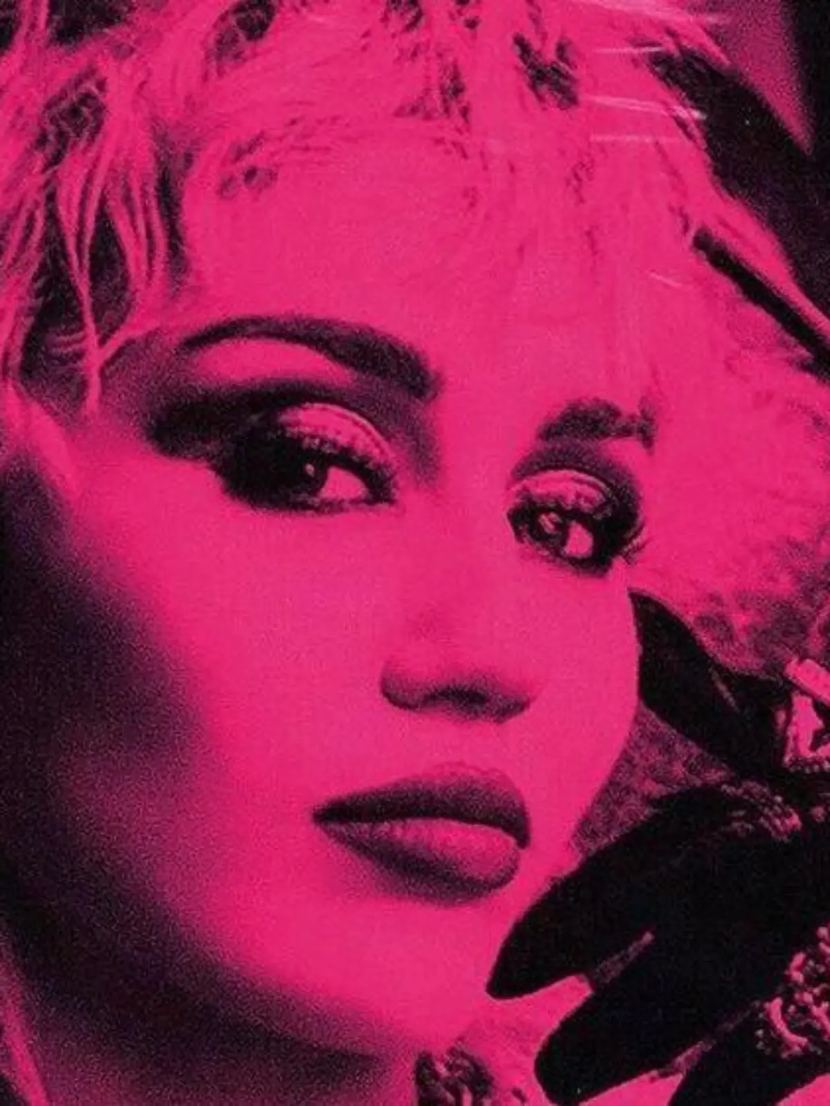 Miley Cyrus ft. Dua Lipa: Blutige Küsse, Spinnen und Glam-Rock-Style