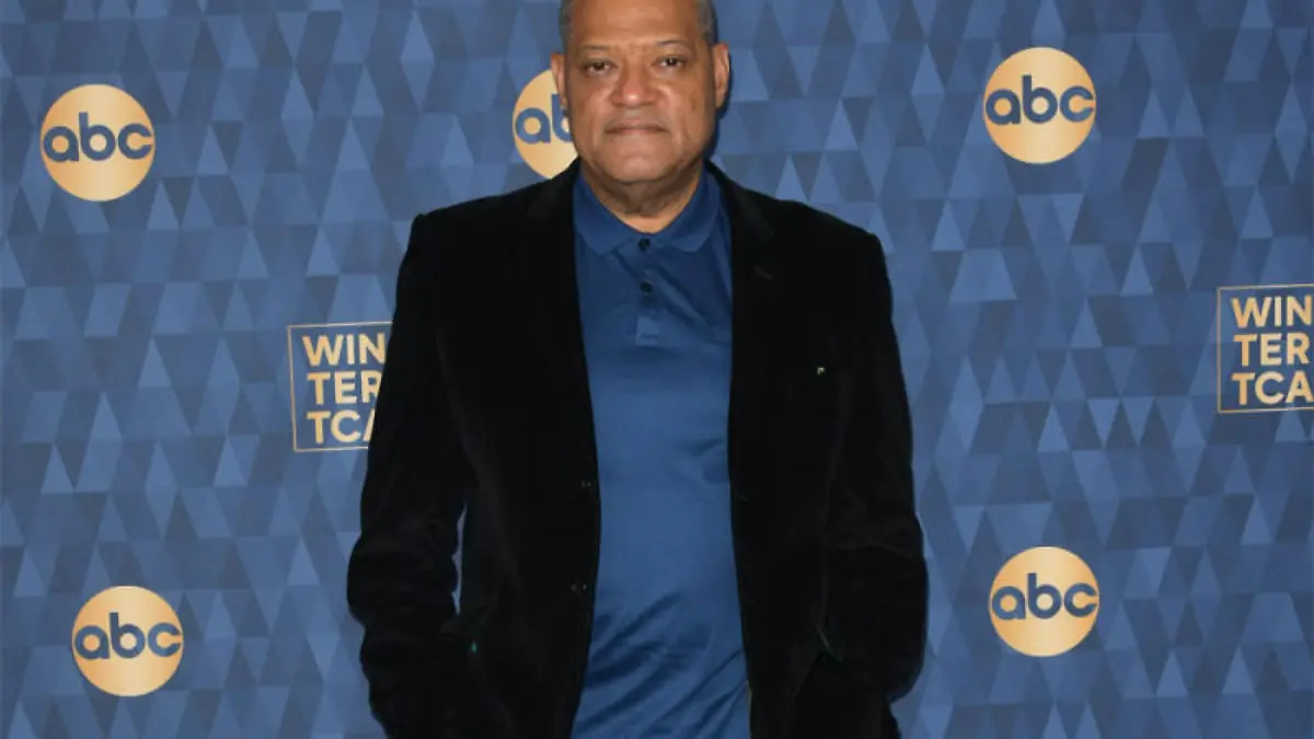 Laurence Fishburne und Jonathan Pryce in ‘All The Old Knives’