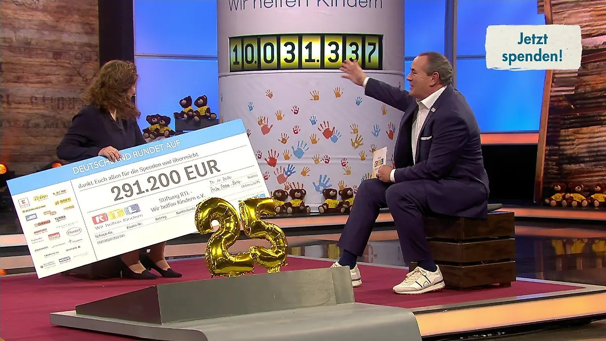 Spendenuhr mit Wolfram Kons