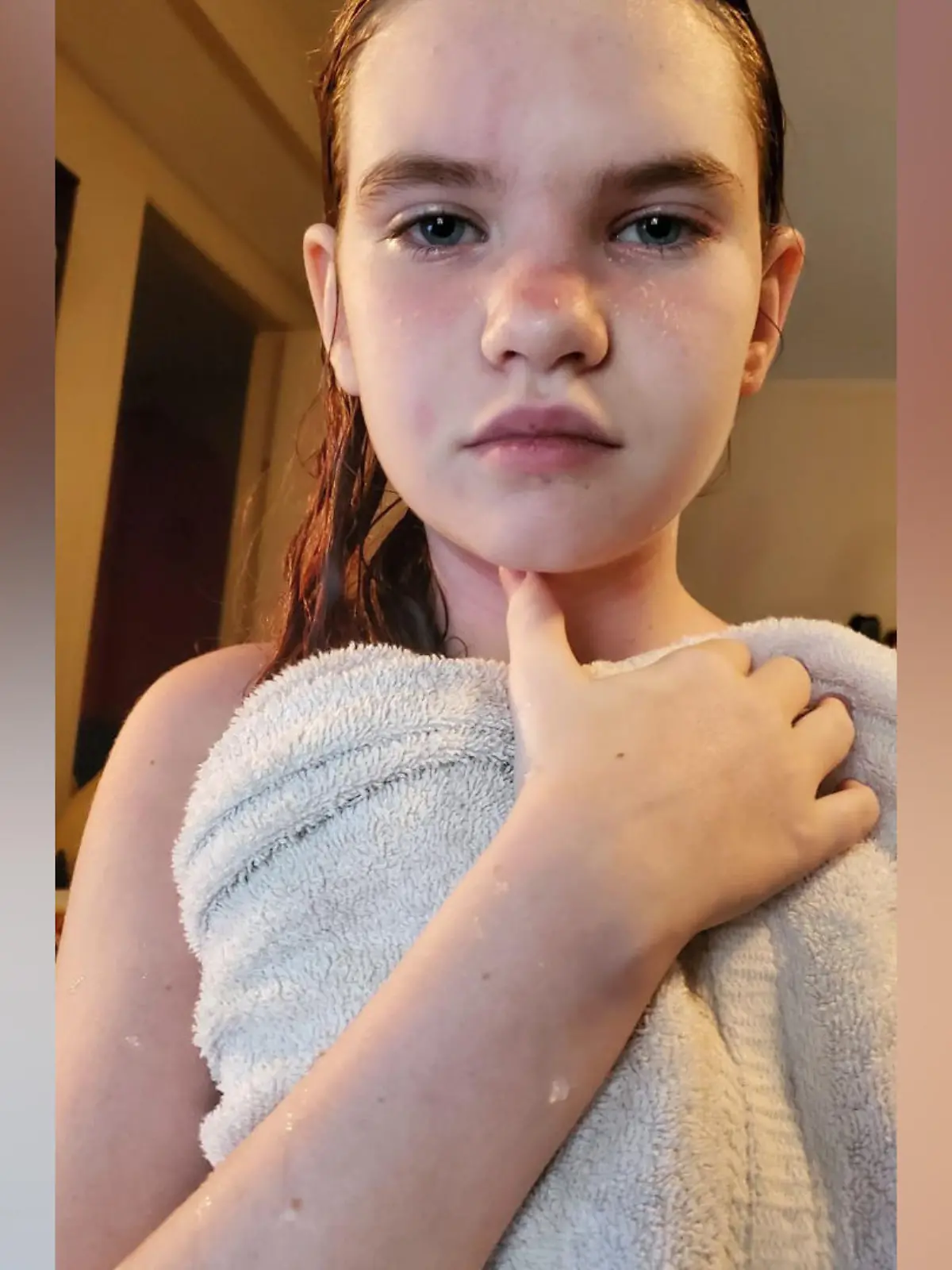 Danielle ist allergisch gegen Wasser.
