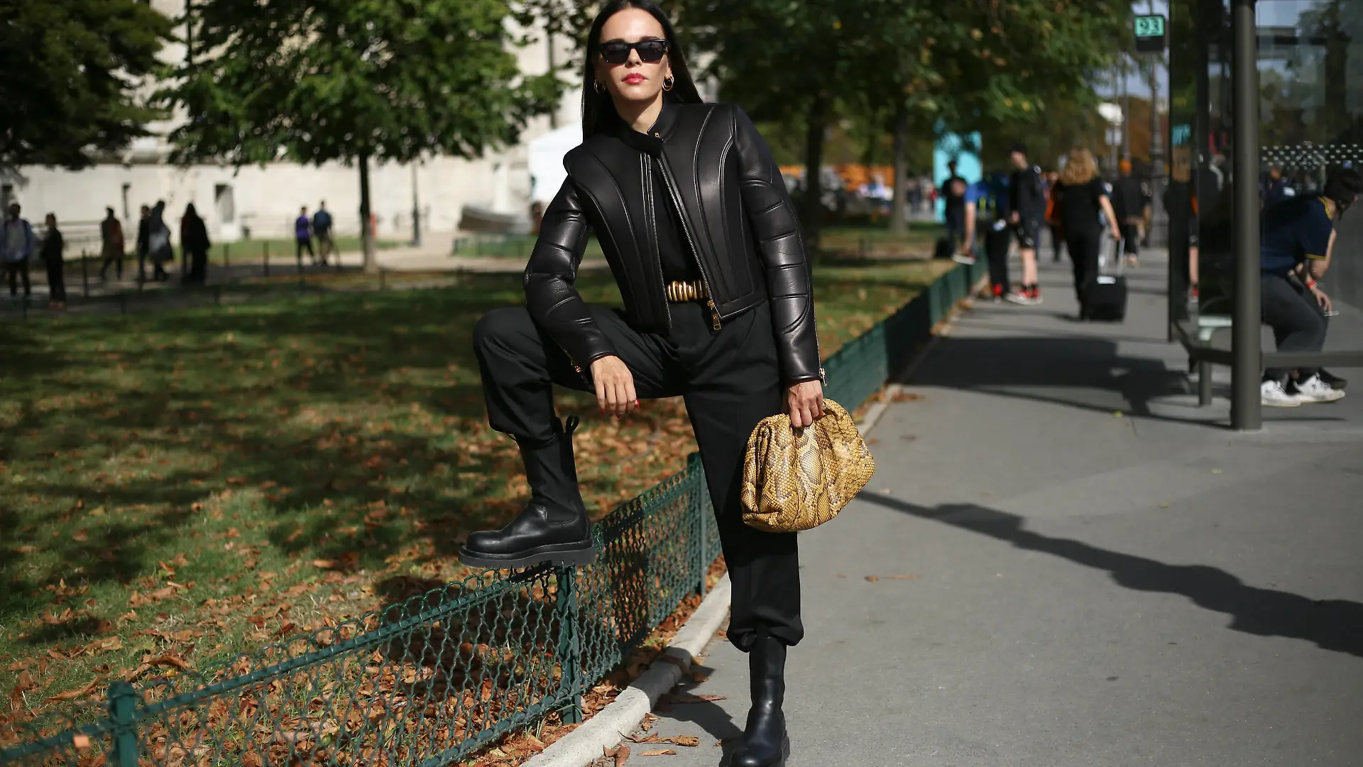 Evangelie Smyrniotaki attending the Sacai show during Paris Fashion Week - Sept 30, 2019 - PFW: Spring 2020 Street Style Day 7, Paris France PUBLICATIONxINxGERxSUIxAUTxONLY Copyright: xValentinaxRanierix VRPFWDay720190930MAS19