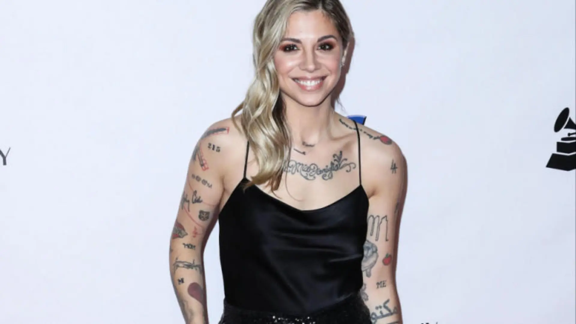 Christina Perri in der Klinik