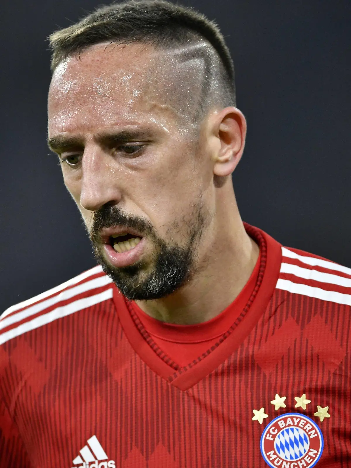 Franck Ribery FC Bayern München Champions League CL Gruppenphase FC Bayern München FCB vs AEK Athen 07.11.2018 DFL REGULATIONS PROHIBIT ANY USE OF PHOTOGRAPHS AS IMAGE SEQUENCES AND/OR QUASI-VIDEO FC Bayern München FCB vs AEK Athen *** Franck Ribery FC Bayern Munich Champions League CL Group Phase FC Bayern Munich FCB vs AEK Athens 07 11 2018 DFL REGULATIONS PROHIBIT ANY USE OF PHOTOGRAPHS AS IMAGE SEQUENCES AND OR QUASI VIDEO FC Bayern Munich FCB vs AEK Athens  