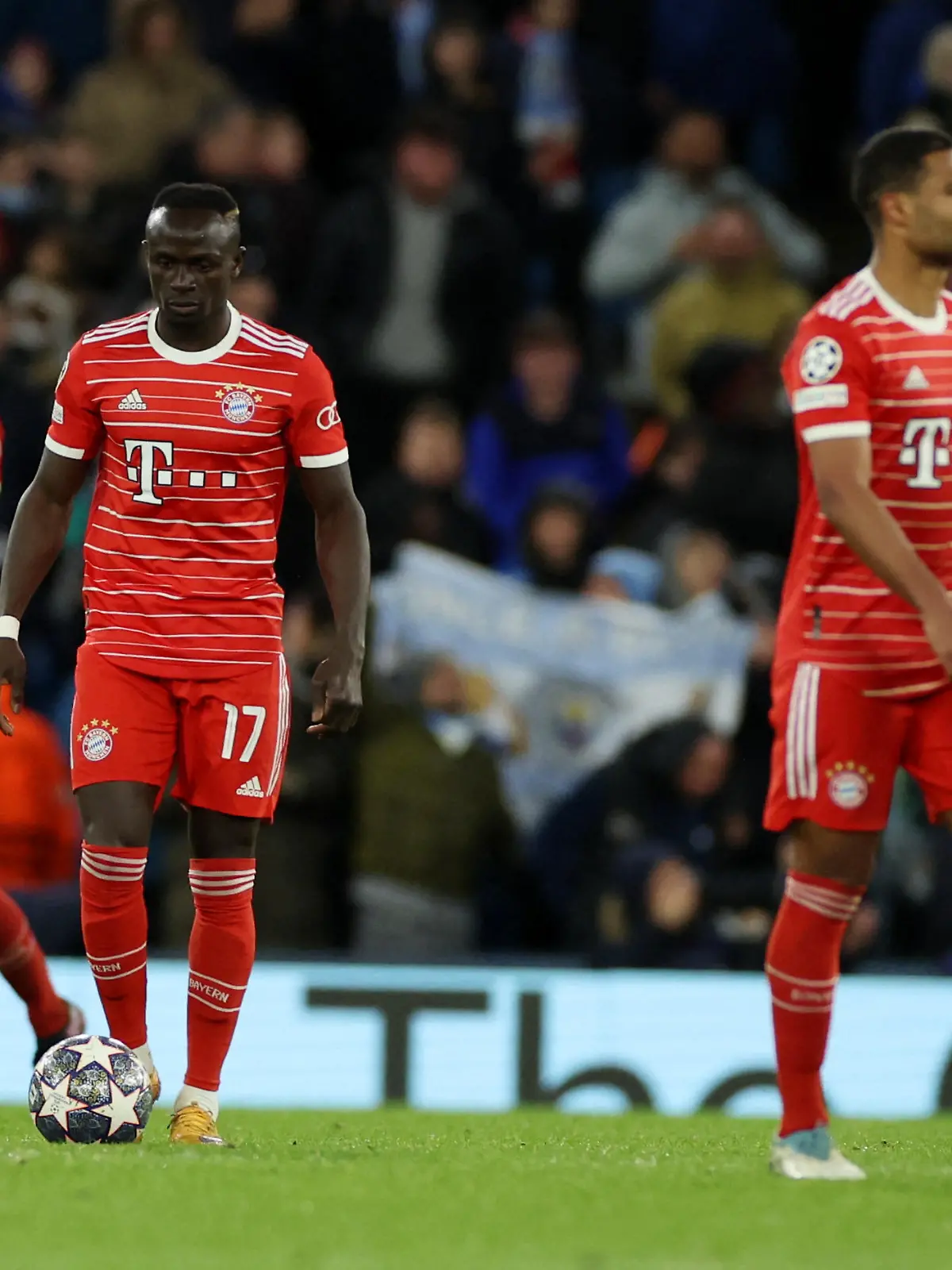 Soccer Football - Champions League - Quarter Final - First Leg - Manchester City v Bayern Munich - Etihad Stadium, Manchester, Britain - April 11, 2023 Bayern Munich's Sadio Mane looks dejected after Manchester City's Erling Braut Haaland scores their third goal REUTERS/Phil Noble