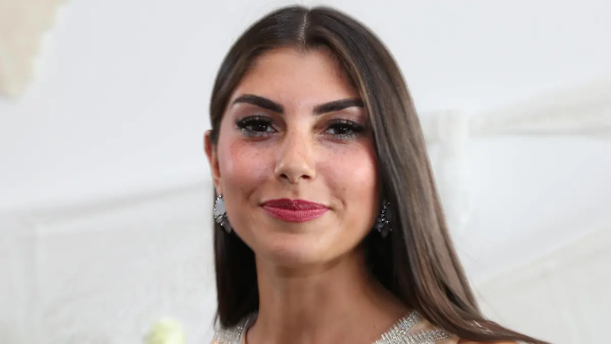 Hannover, die Schauspielerin und Fußballspielerin Filiz Koc heiratet ihren Mister Germany Almondy Rose, die Hochzeit fand unter freiem Himmel am Expo Wal statt, die Schwester der Braut Yeliz Coc Bachelor in Paradies, *** Hanover the actress and footballer Filiz Koc marries her mister Germany Almondy Rose the wedding took place under the open sky at Expo Wal held the sister of the bride Yeliz Coc Bachelor in Paradise
