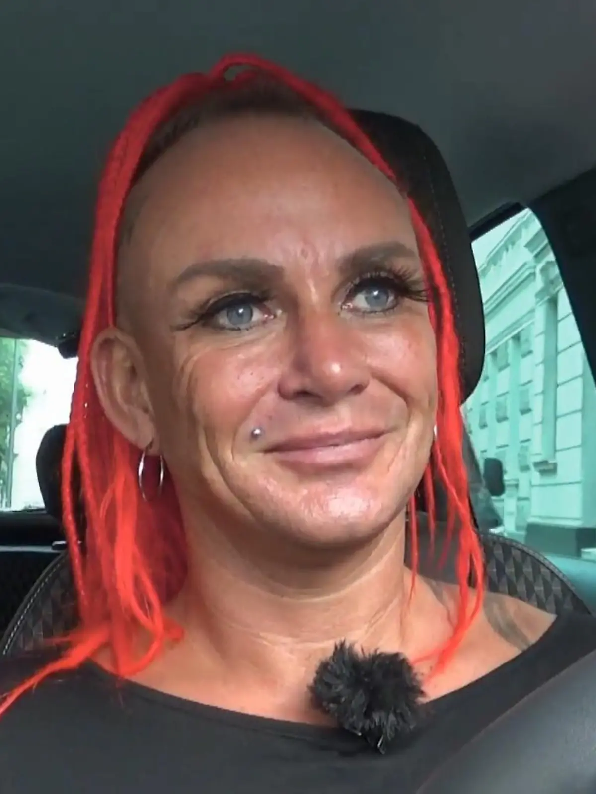 Bild zu: "Eine Reise in Caros Vergangenheit"