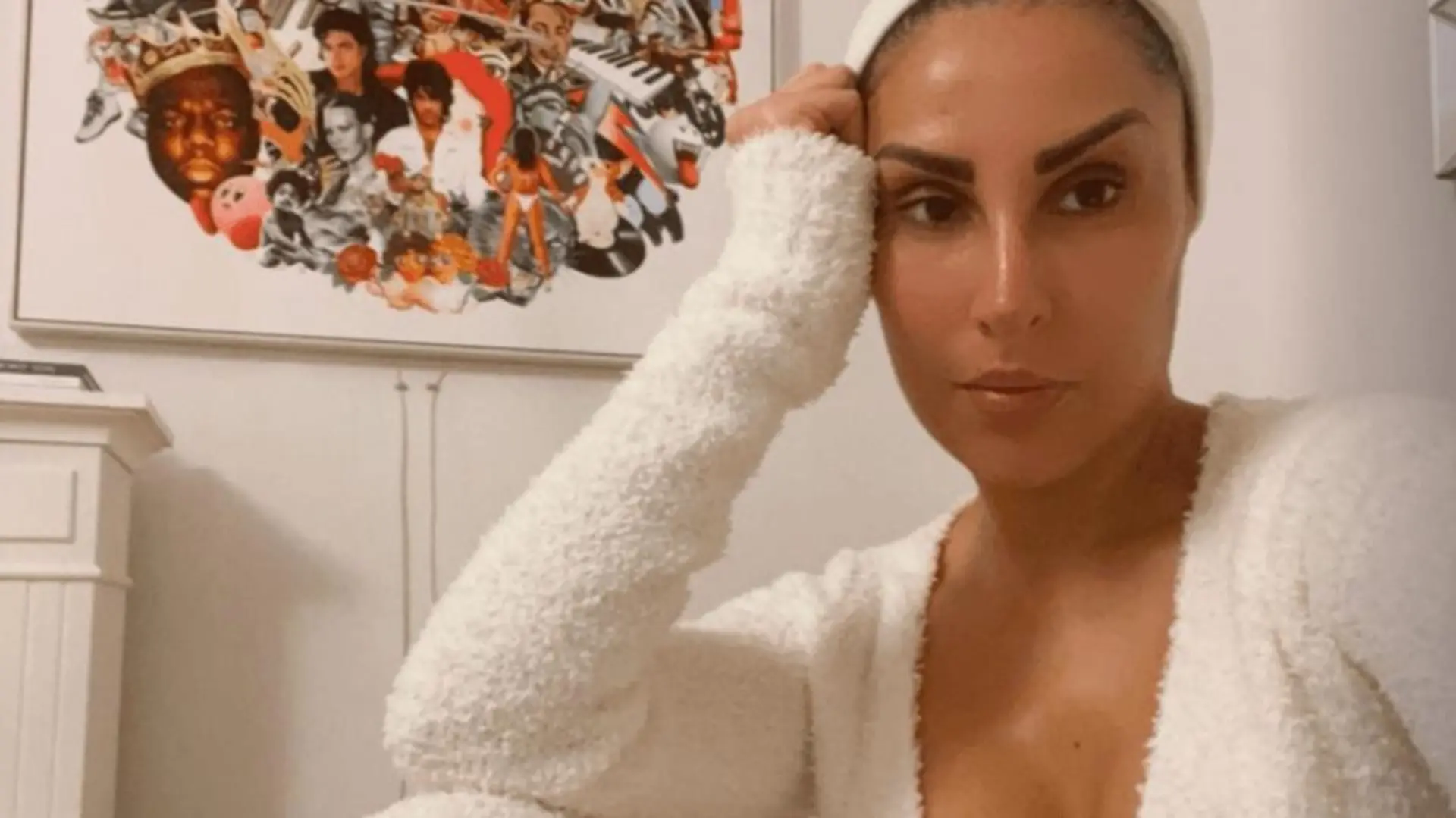 Senna Gammour zeigt sich auch hin und wieder ohne Make-up bei Instagram.