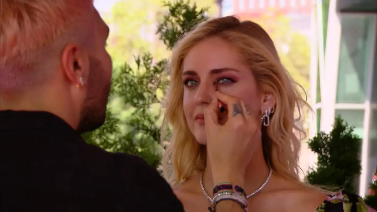 Vernachlässigt Chiara Ferragni ihr Kind für ihre Karriere? Böse Vorwürfe