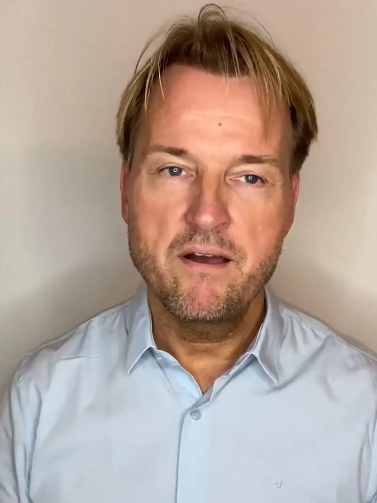 Bild zu: "Was sagt Wendler-Manager Krampe zu seiner Entschuldidung?"