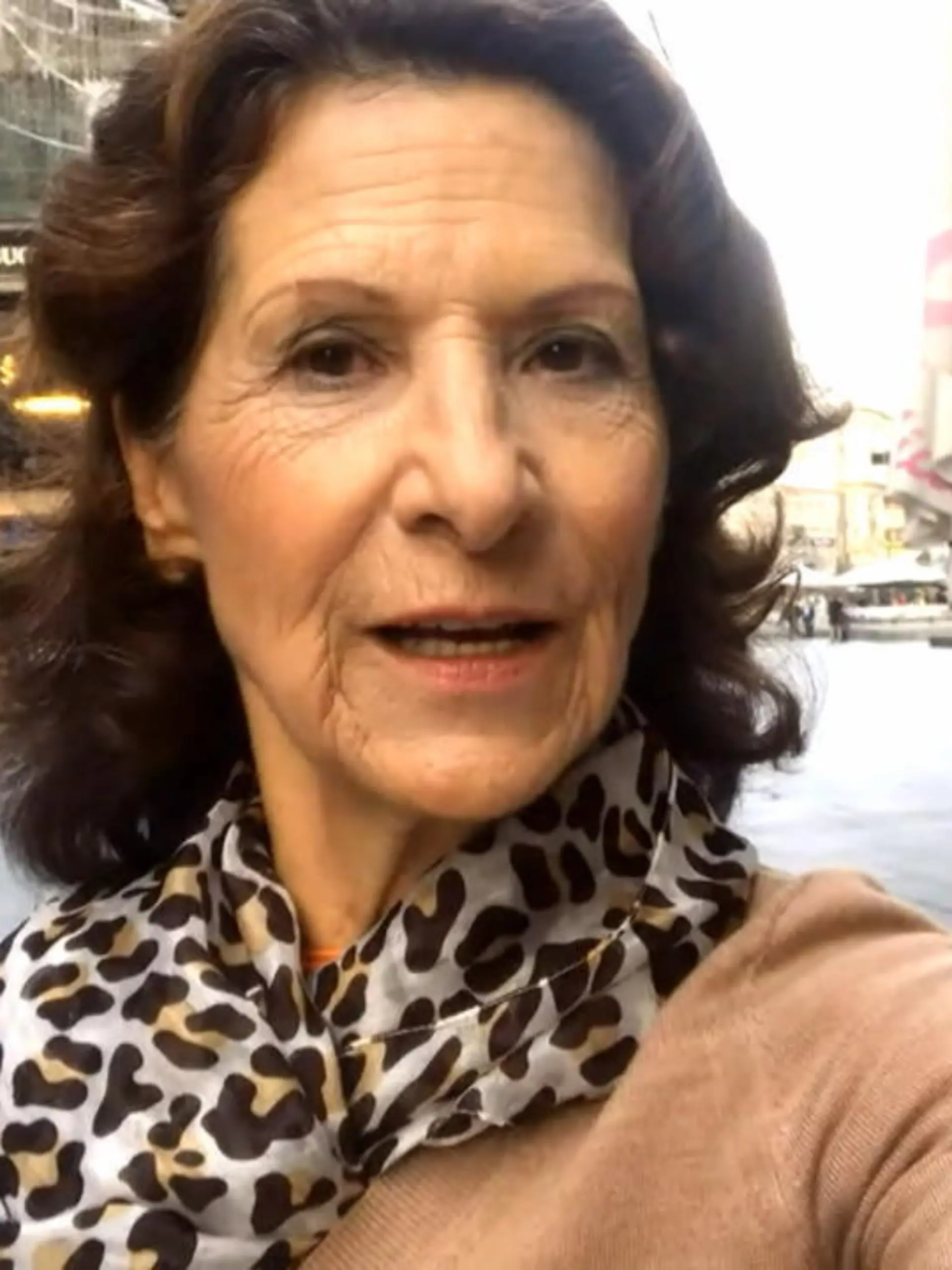 Die langjährige RTL-Korrespondentin Antonia Rados befindet sich vor Ort im Herzen Wiens und schätzt im Video die aktuelle Lage für uns ein.