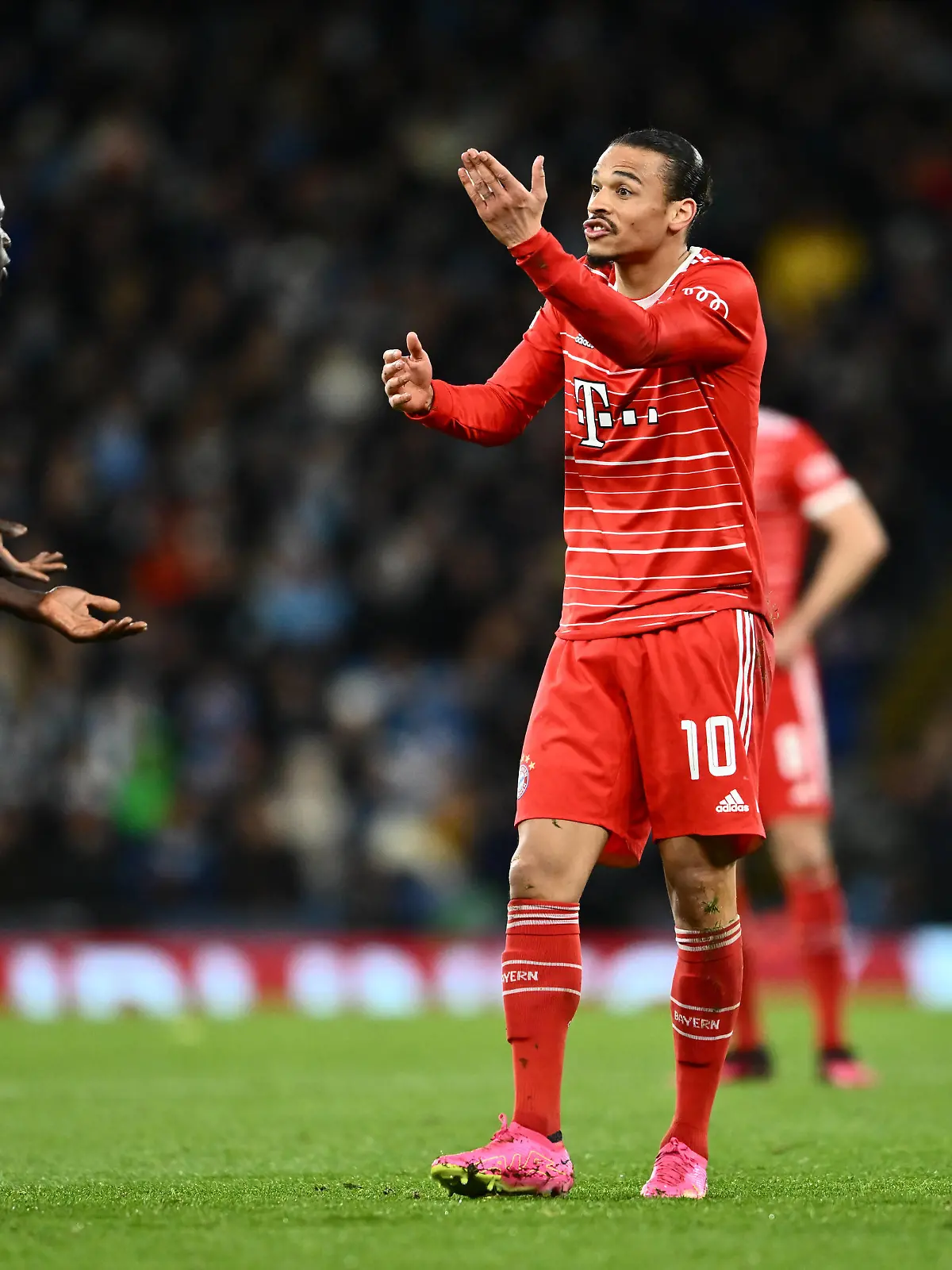 England, Manchester - 11 April 2023 - Leroy Sane and Sadio Mane of Bayern Munich during the UEFA Champions League quarter-final first leg match between Manchester City and FC Bayern Munich at Etihad stadium. Photo Sebastian Frej UEFA Champions League quarter-final first leg - Manchester City v FC Bayern Munich Copyright: xSebastianxFrejx