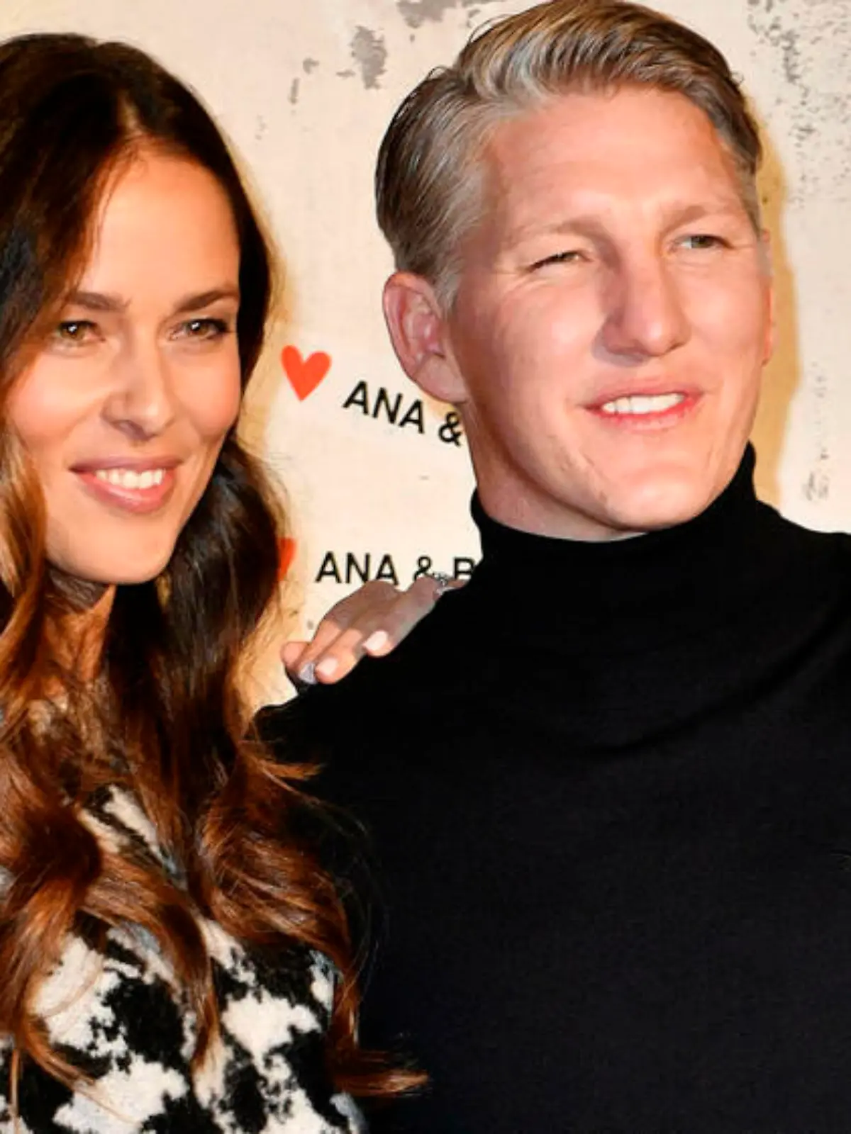 "Großartig": Bastian Schweinsteiger schwärmt von Laudatio seiner Frau