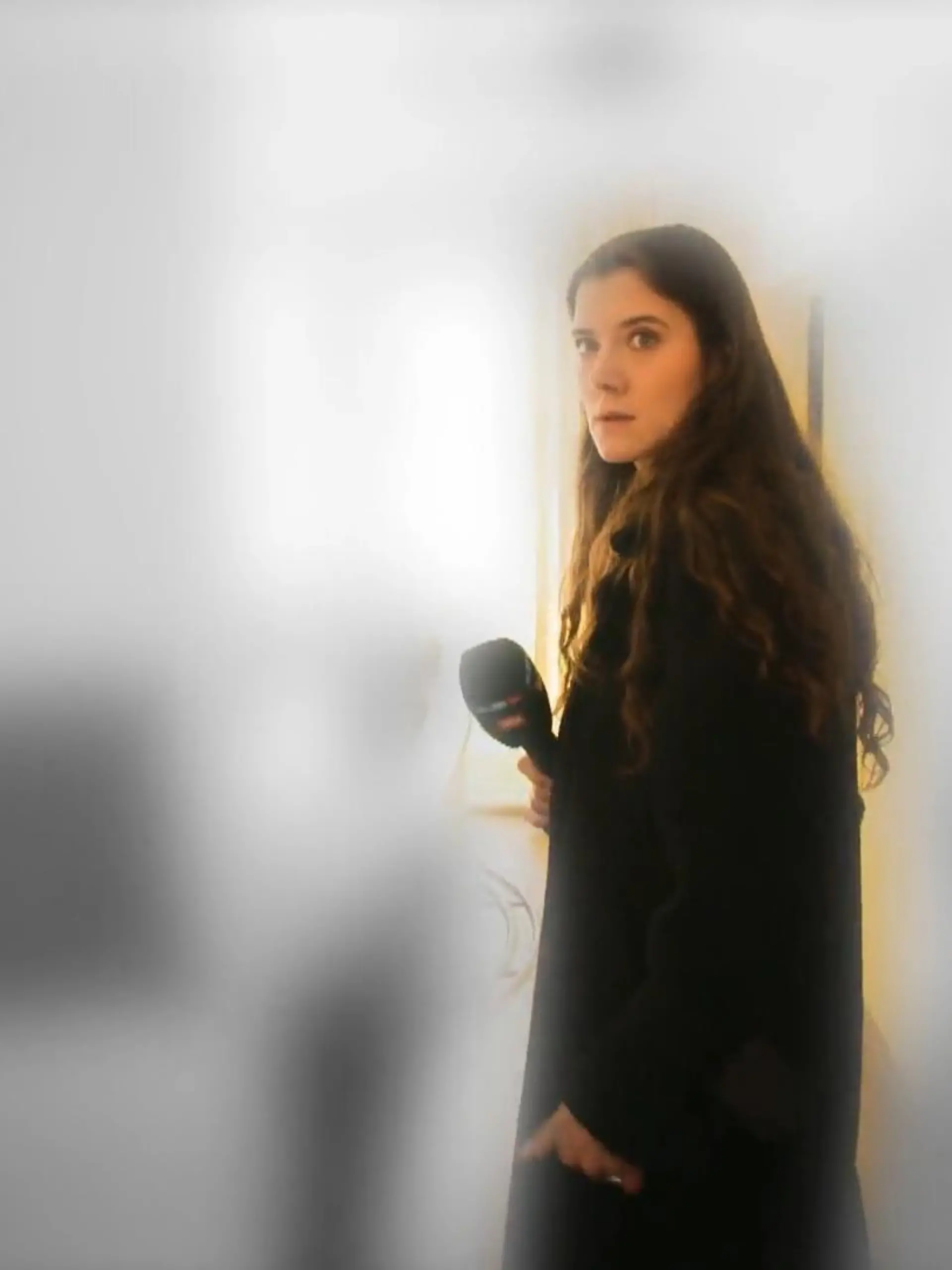 Gerade in Großstädten ist es gefühlt unmöglich, einen Termin beim Facharzt zu bekommen, wenn man vorher noch nicht da war. Eine Berliner Frauenärztin scheint diese Problematik ausnutzen zu wollen – und kassiert eine Aufnahmegebühr. Wer einen Termin bei der Gynäkologin haben möchte, muss als Neupatientin 30,60 Euro blechen. Aber ist das überhaupt zulässig?