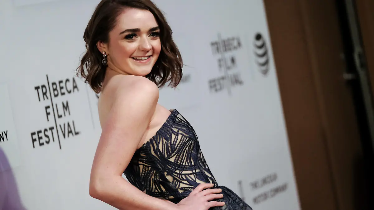 FILE - In this April 14, 2016, file photo actress Maisie Williams attends the world premiere screening of "The Devil and the Deep Blue Sea" during the 2016 Tribeca Film Festival in New York. Williams took to Twitter on June 6, 2016, to suggest a revision to a Daily Mail headline about her. (Photo by Evan Agostini/Invision/AP, File) |