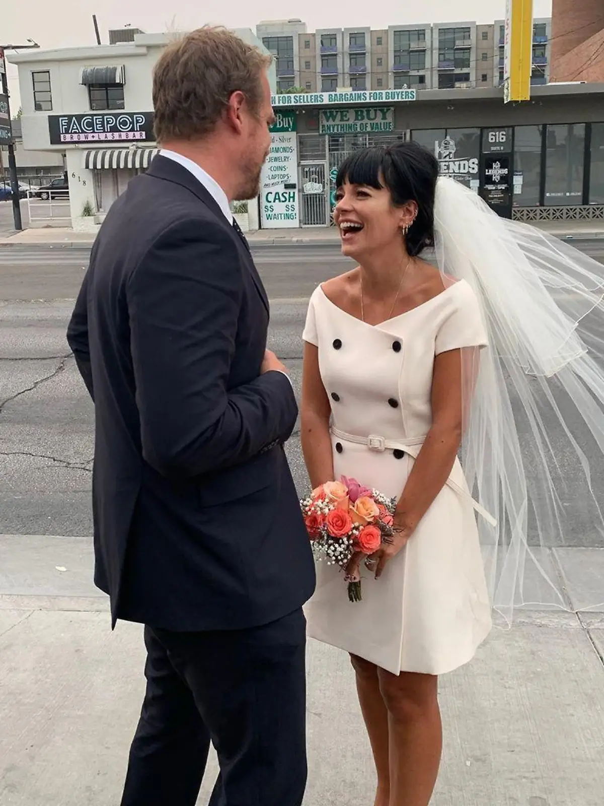 David Harbour und Lily Allen haben sich im September das Jawort gegeben - doch eine romantische After-Wedding-Zeit gab es für das Paar nicht.