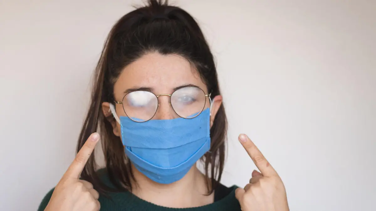 Beschlagene Gläser bei Kälte? So harmonieren Brille und Maske