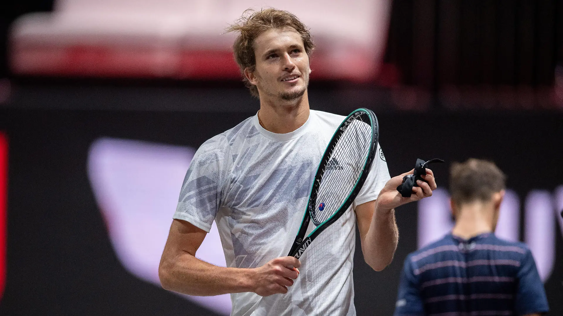 Im Alexander ZVEREV GER als Double-Championship Winner , Alexander ZVEREV GER vs. Diego SCHWARTZMAN ARG, TENNIS, bett1hulks Indoor, Finale DOPPEL, 25.10.2020 GER, TENNIS, ATP, Tennis Herren TOUR, bett1hulks Championship, Alexander ZVEREV GER vs. Diego SCHWARTZMAN ARG, FINALE EINZEL, 25.10.2020 KOELN *** In Alexander ZVEREV GER as Double Championship Winner , Alexander ZVEREV GER vs Diego SCHWARTZMAN ARG , TENNIS, bett1hulks Indoor, Final DOUBLE, 25 10 2020 GER, TENNIS, ATP TOUR, bett1hulks Championship, Alexander ZVEREV GER vs Diego SCHWARTZMAN ARG , FINAL SINGLE, 25 10 2020 COLOGNE Copyright: xEibnerxPressefotox/xBenjaminxSOELZERx EP_BSO 
