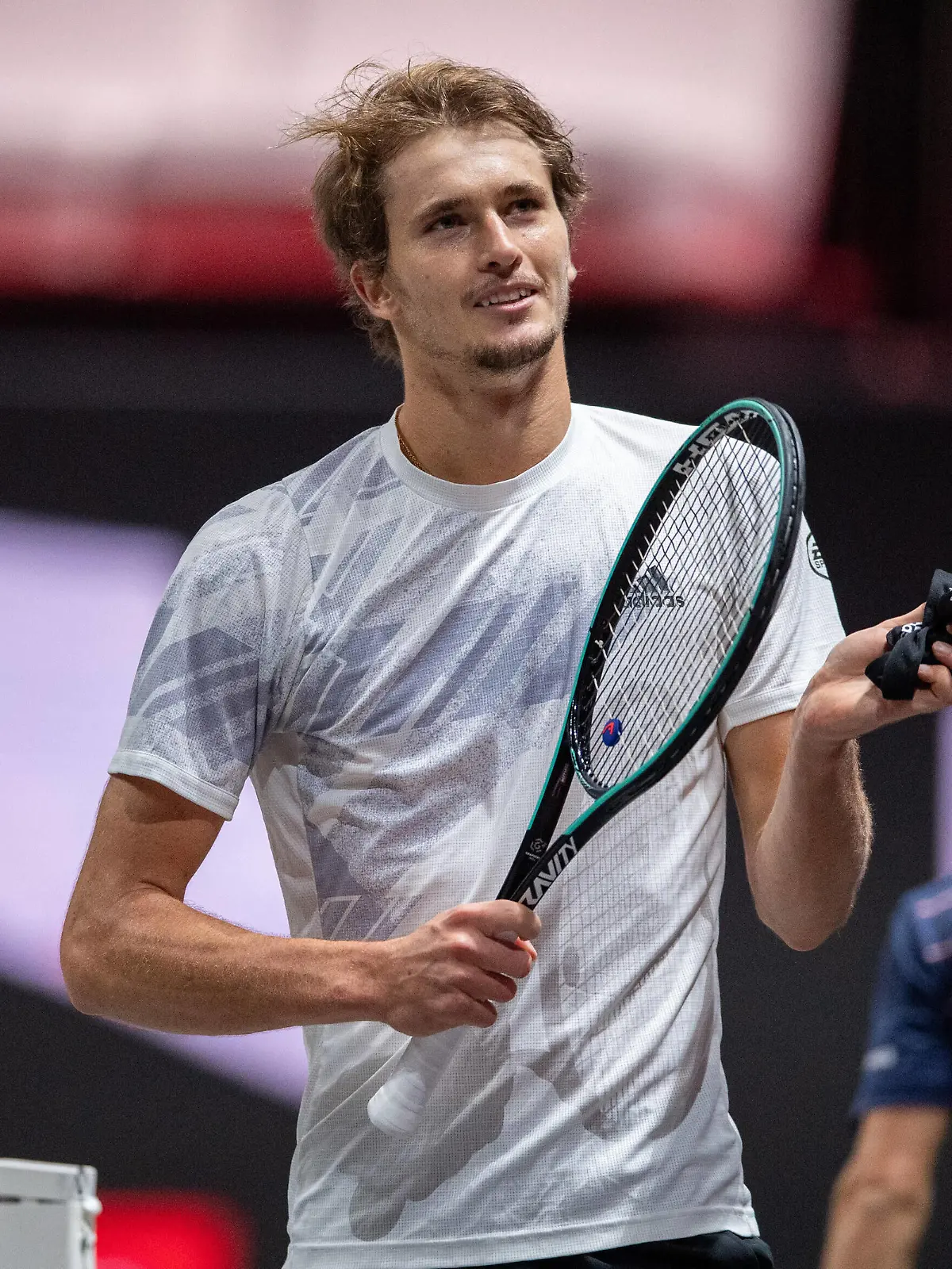 Im Alexander ZVEREV GER als Double-Championship Winner , Alexander ZVEREV GER vs. Diego SCHWARTZMAN ARG, TENNIS, bett1hulks Indoor, Finale DOPPEL, 25.10.2020 GER, TENNIS, ATP, Tennis Herren TOUR, bett1hulks Championship, Alexander ZVEREV GER vs. Diego SCHWARTZMAN ARG, FINALE EINZEL, 25.10.2020 KOELN *** In Alexander ZVEREV GER as Double Championship Winner , Alexander ZVEREV GER vs Diego SCHWARTZMAN ARG , TENNIS, bett1hulks Indoor, Final DOUBLE, 25 10 2020 GER, TENNIS, ATP TOUR, bett1hulks Championship, Alexander ZVEREV GER vs Diego SCHWARTZMAN ARG , FINAL SINGLE, 25 10 2020 COLOGNE Copyright: xEibnerxPressefotox/xBenjaminxSOELZERx EP_BSO 