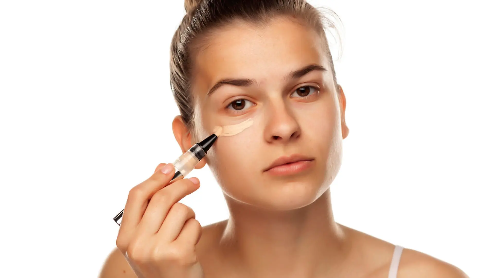 Ökötest checkt Concealer - flüssige Concealer im Test
