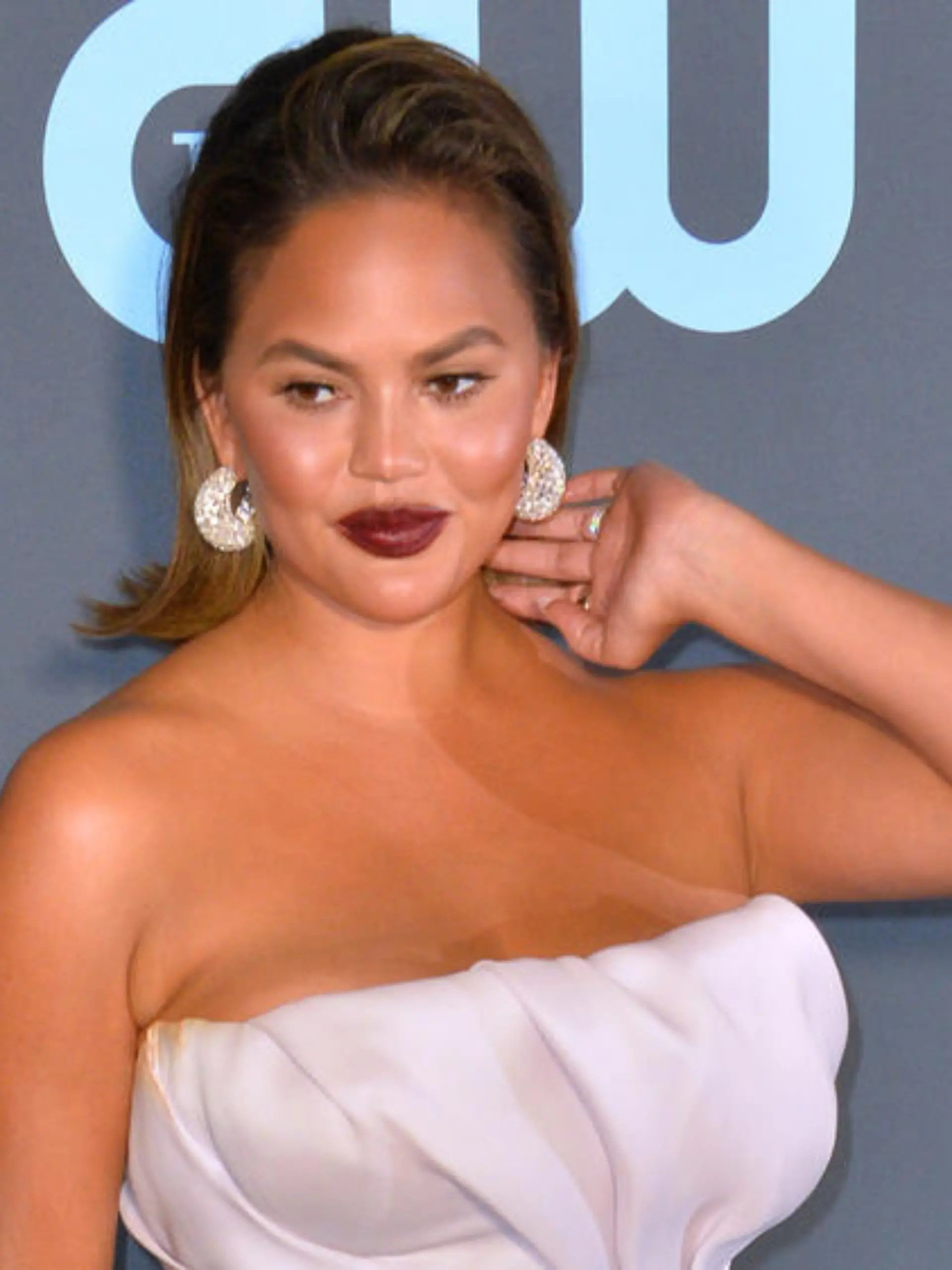 Chrissy Teigen verfasst emotionalen Brief nach der Fehlgeburt