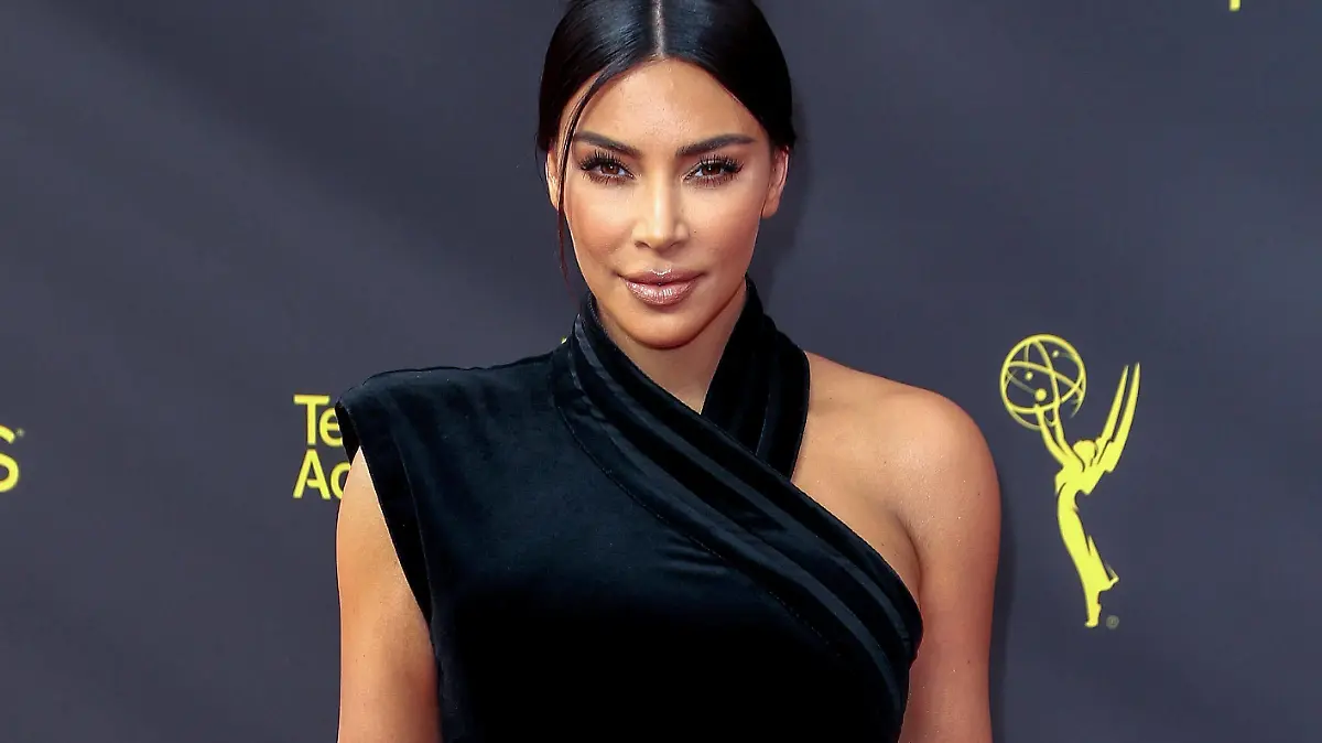 Kim Kardashian bei der Ankunft zur Verleihung der Creative Arts Emmy Awards am 14.09.2019 in Los Angeles Creative Arts Emmy Awards 2019 in Los Angeles *** Kim Kardashian arriving for the Creative Arts Emmy Awards ceremony on 14 09 2019 in Los Angeles Creative Arts Emmy Awards 2019 in Los Angeles PUBLICATIONxINxGERxSUIxAUTxONLY