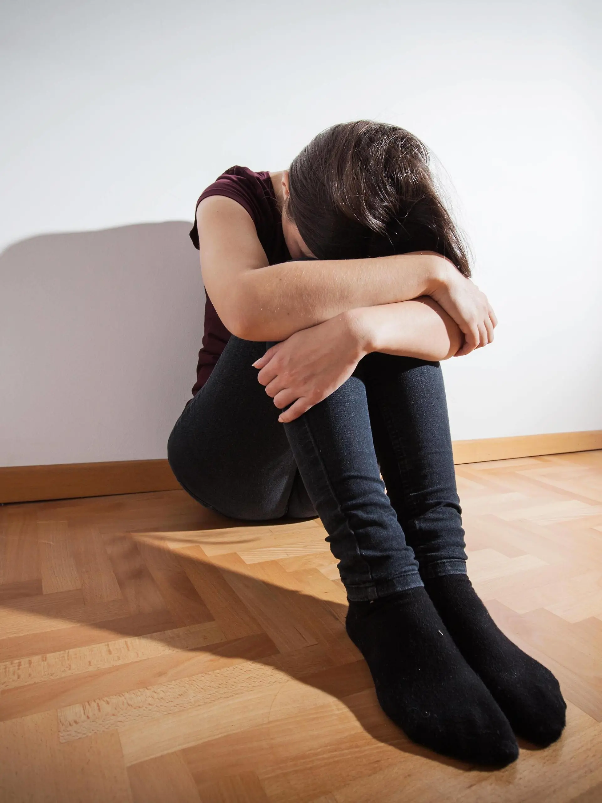  Depression Depressed teenager ,model released, Symbolfoto PUBLICATIONxINxGERxSUIxAUTxONLY Copyright: xmitarartx Panthermedia23647592