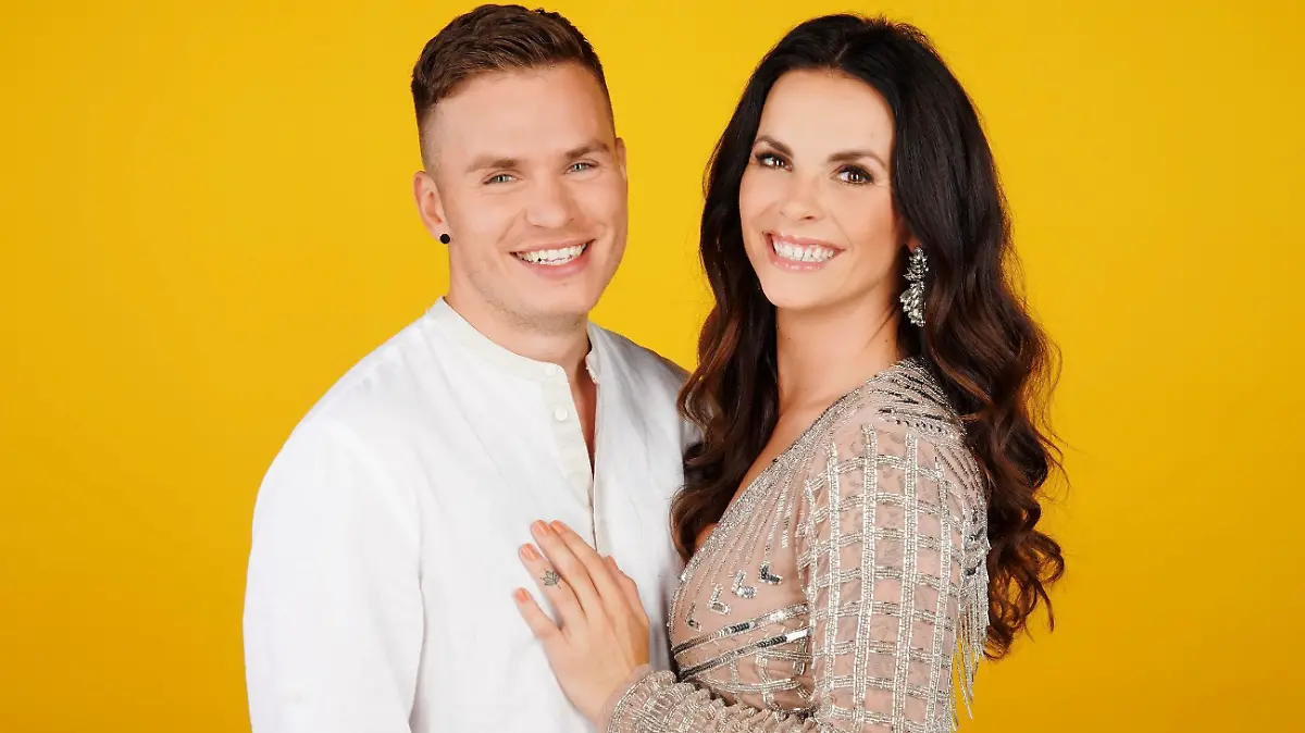 Henning Merten und Denise Kappés.
Die Verwendung des sendungsbezogenen Materials ist nur mit dem Hinweis und Verlinkung auf TVNOW gestattet.