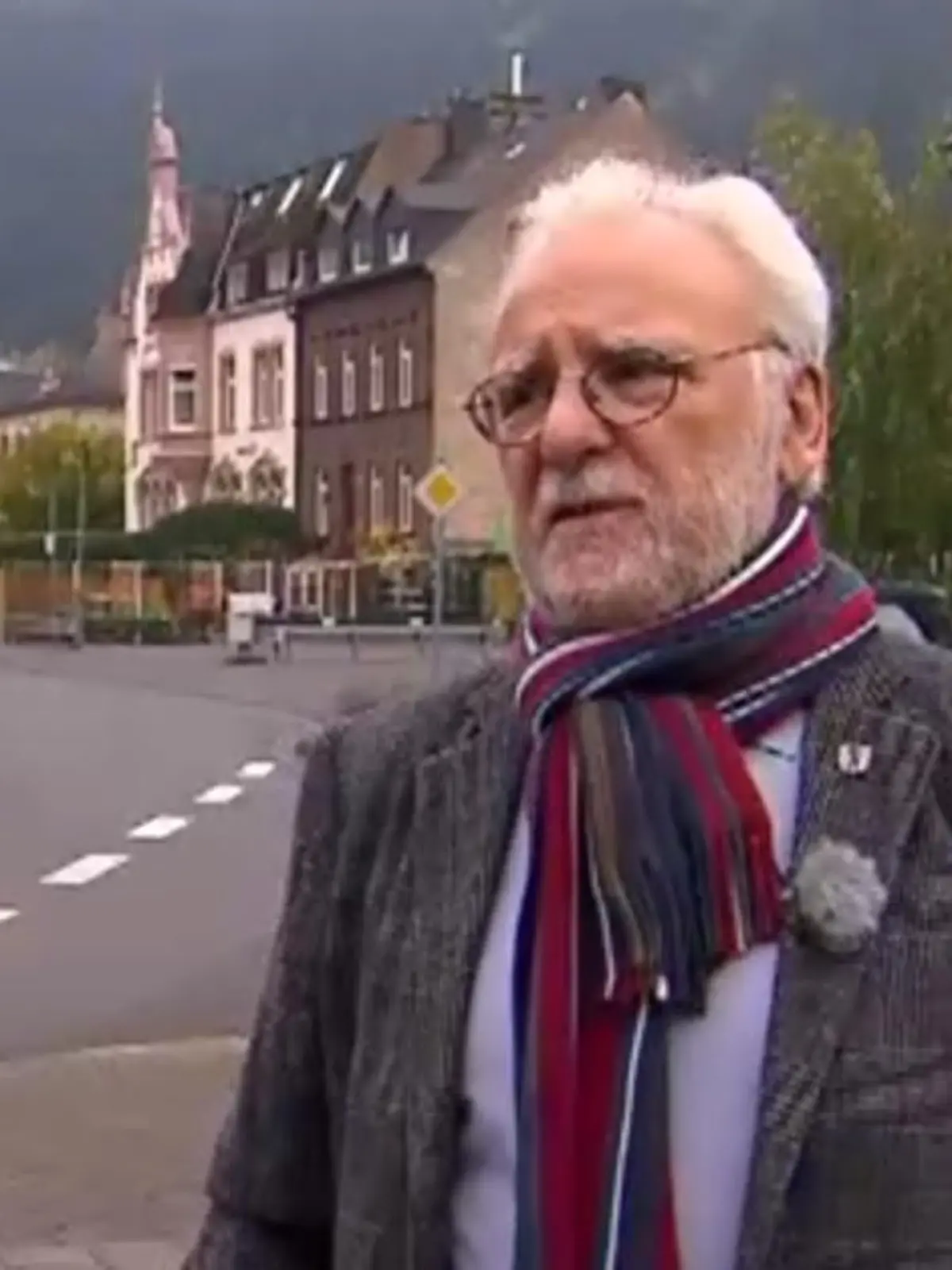 Patrice Christian Roger Langer ist Bürgermeister von Traben-Trarbach. Er lernte Herman X. 2015 kennen.