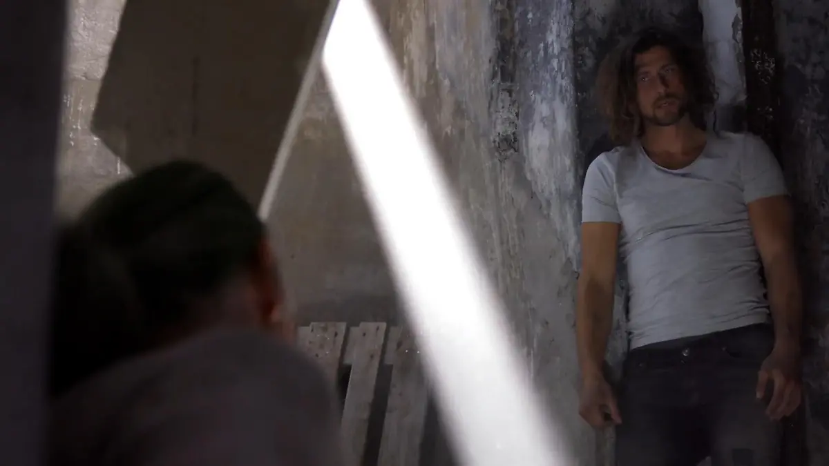 Luke erzählt Robert von Irenes Tod „Unter uns“-Folge vom 22.10.2020