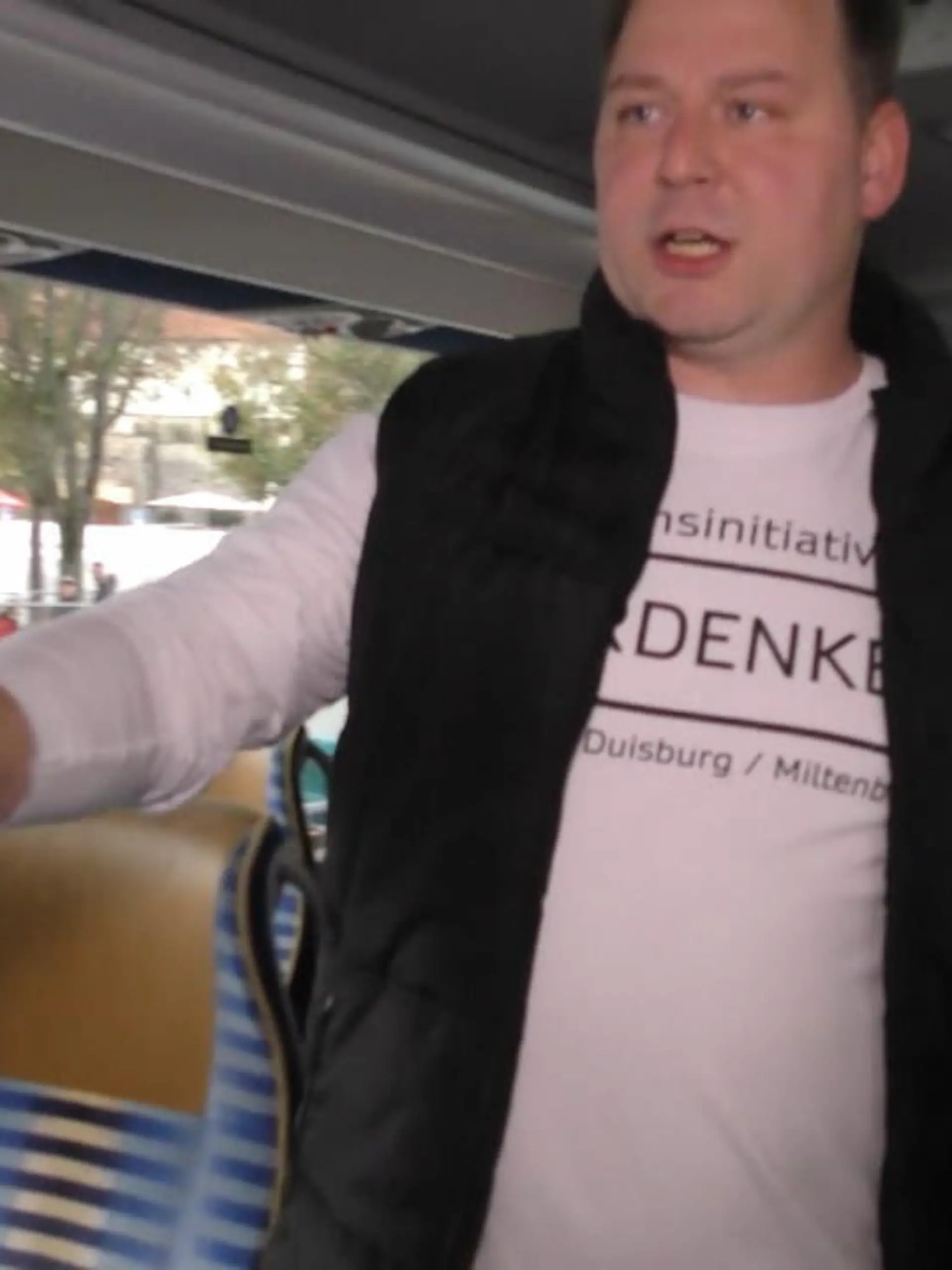 Bild zu: "Jetzt spricht der Corona-Busfahrer"