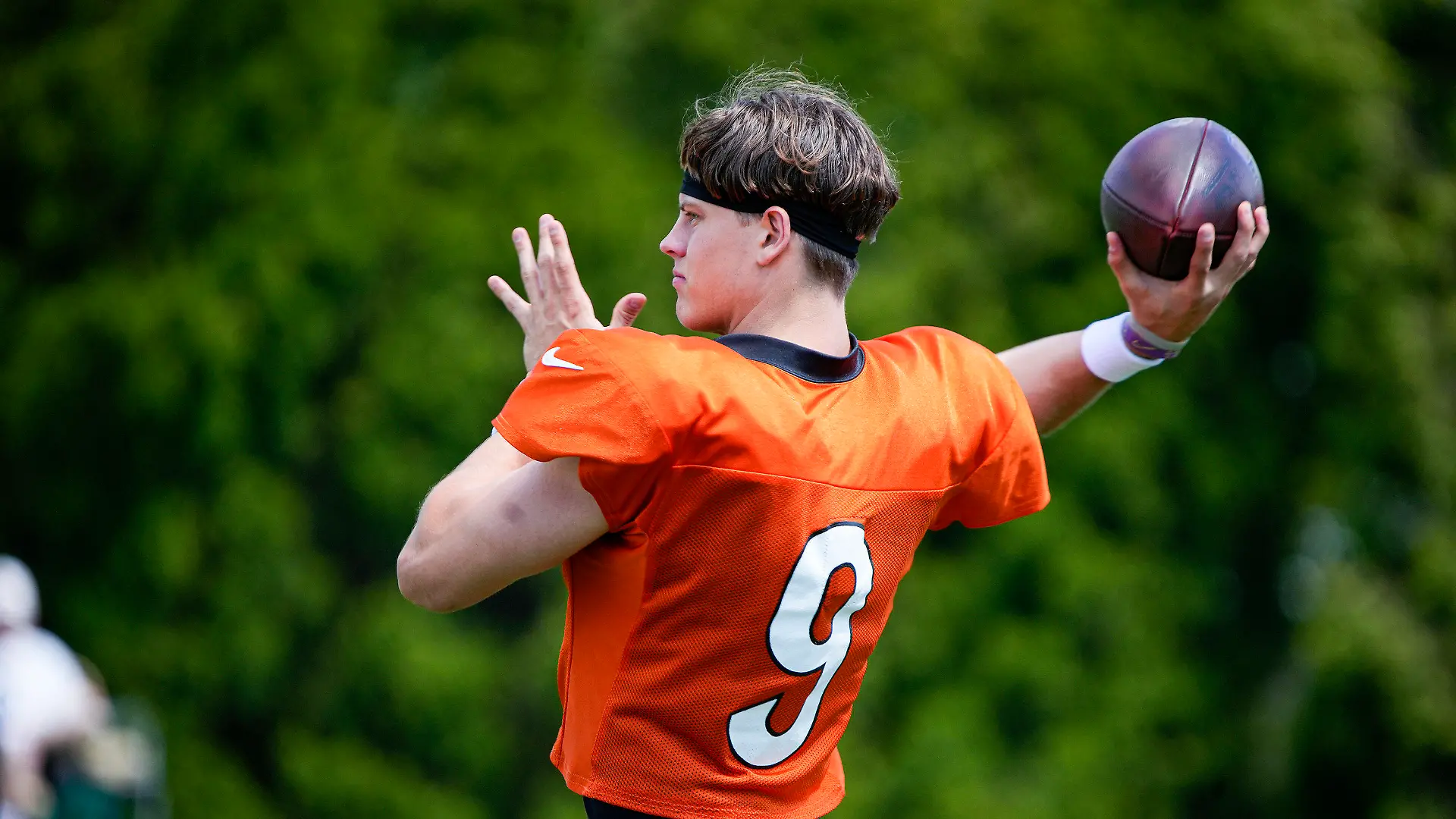 Cincinnati Bengals quarterback Joe Burrow returned to practice Wednesday, August 30, 2023, as the team prepares for the season opener against the Browns Burrow suffered a calf injury on July 27, has not participated in practice publicly, but did go through his normal pregame warmup before the Bengals' preseason opener against the Green Bay Packers on Aug. 11. (Cara Owsley/The Cincinnati Enquirer via AP)
