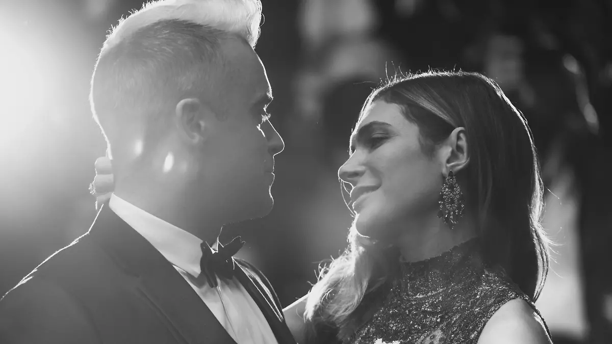 So offen plaudern Robbie Williams und Ayda Field über Sex.