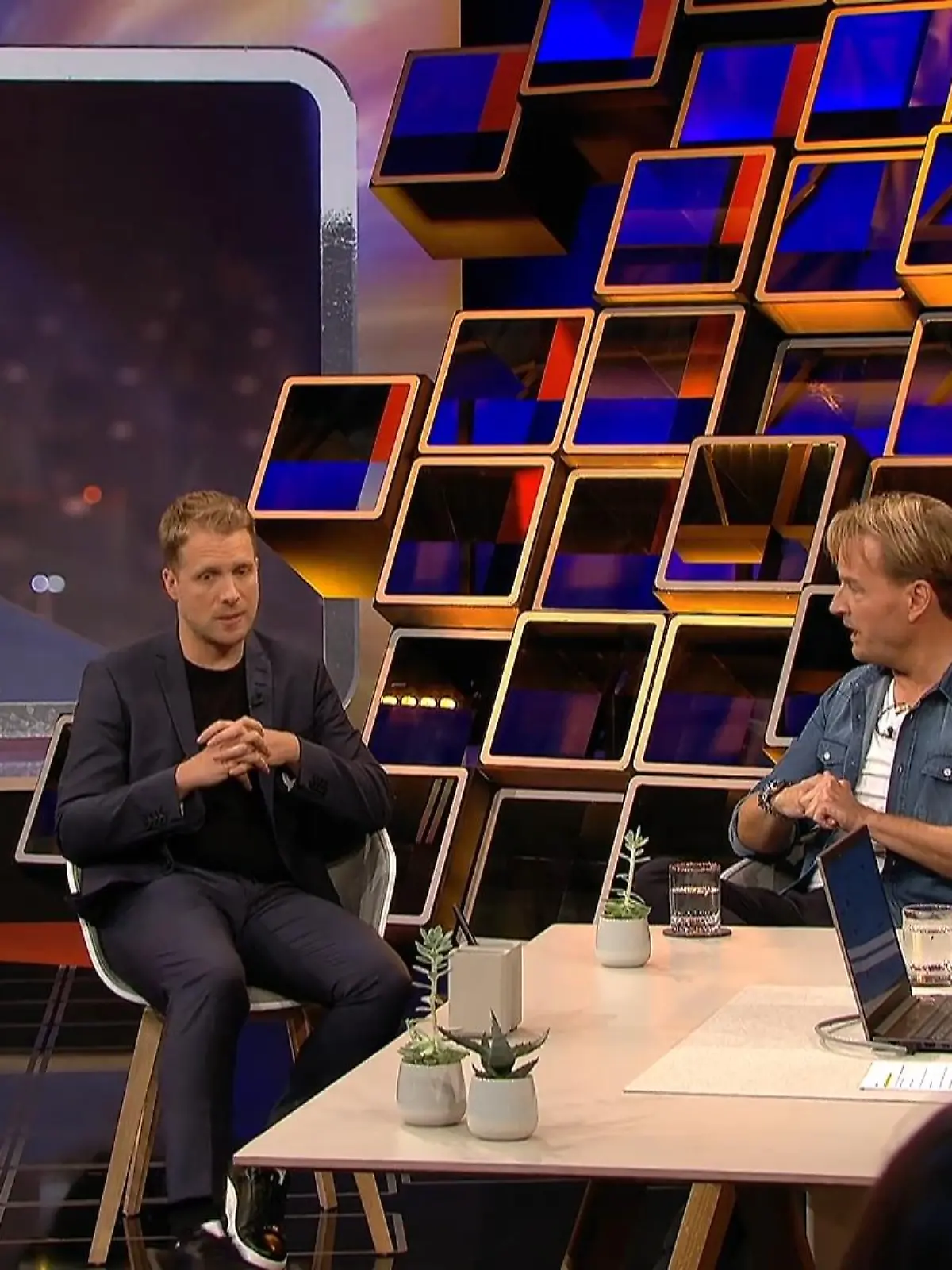 Bild zu: "Manager erzählt: Michael Wendler habe Fehler eingestanden"