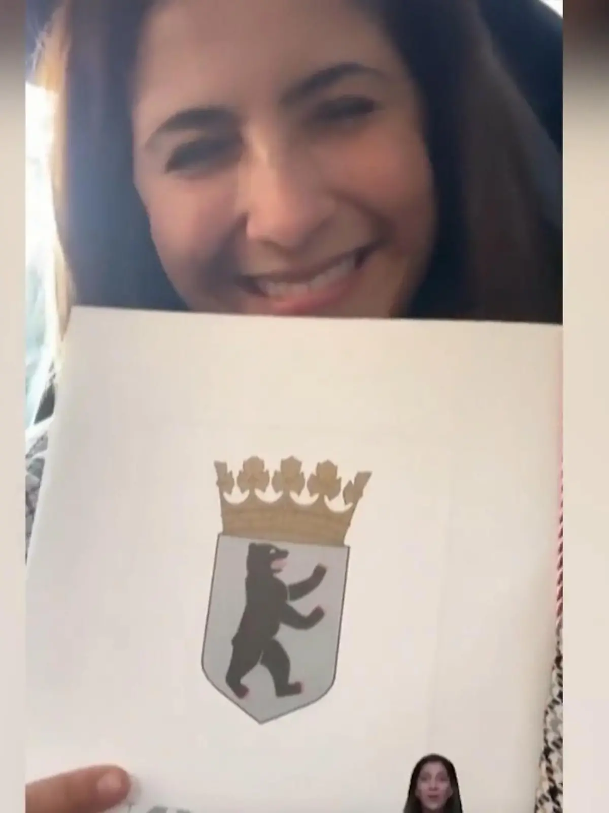 Bild zu: "Chryssanthi Kavazi - sie erhält die deutsche Staatsbürgerschaft!"