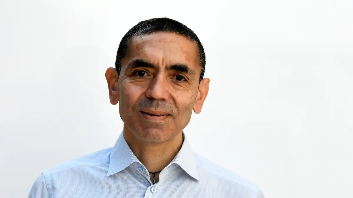 Ugur Sahin, CEO and co-founder of German biotech firm BioNTech, is interviewed by journalists in Marburg, Germany September 17, 2020. REUTERS/Fabian Bimmer