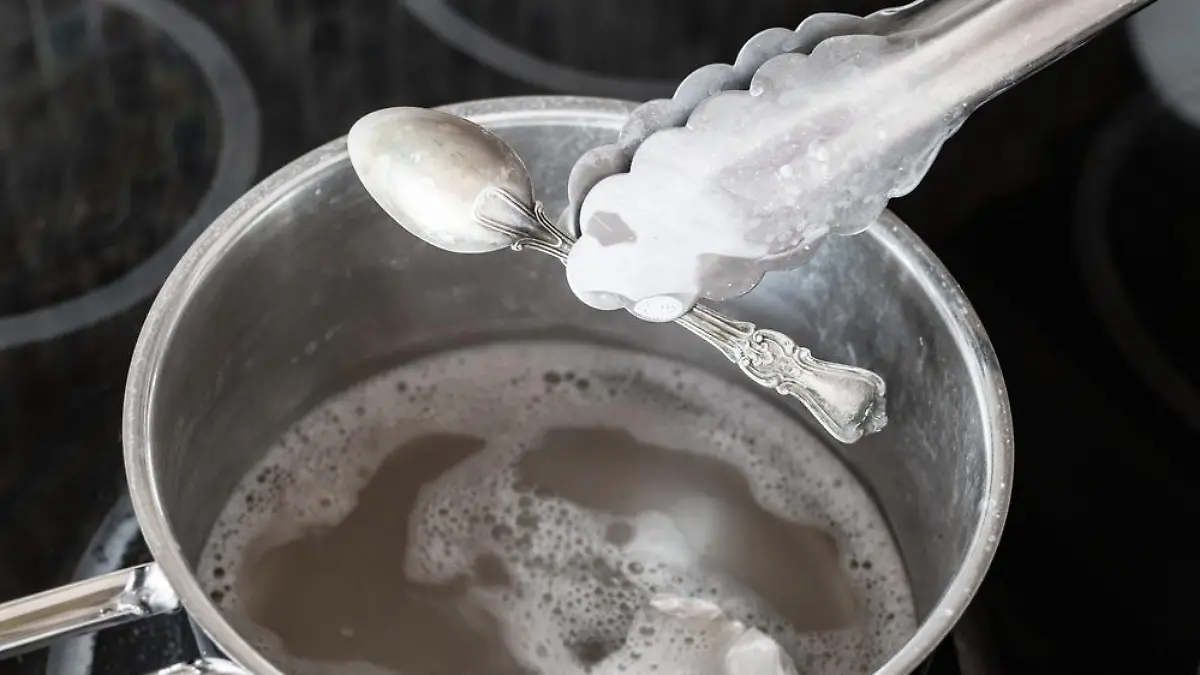 Nie mehr angelaufenes Silber: Diese Hausmittel sorgen für Glanz