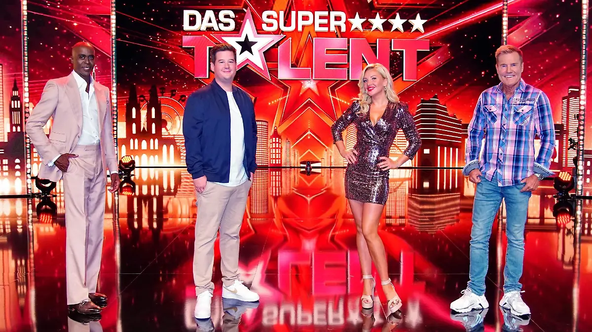 Die Jury (v.l.) Bruce Darnell, Chris Tall, Evelyn Burdecki und Dieter Bohlen