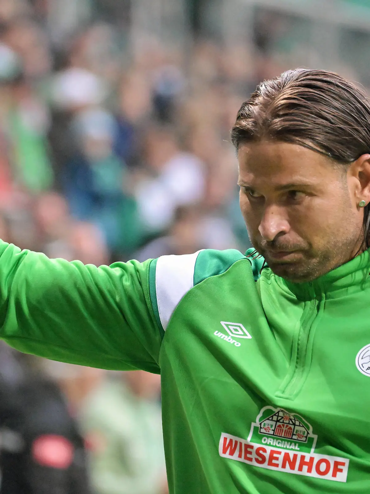  GER, Ciao Pizarro - Claudios Amiogs vs FC Bayern Legends / 24.09.2022, wohninvest Weserstadion, Bremen, GER, Ciao Pizarro - Claudios Amiogs vs FC Bayern Legends im Bild / picture shows Torwart Tim Wiese 01 Werder Bremen *** GER, Ciao Pizarro Claudios Amiogs vs FC Bayern Legends 24 09 2022, wohninvest Weserstadion, Bremen, GER, Ciao Pizarro Claudios Amiogs vs FC Bayern Legends in picture shows goalkeeper Tim Wiese 01 Werder Bremen nordphotoxGmbHx/xKokenge nph00001