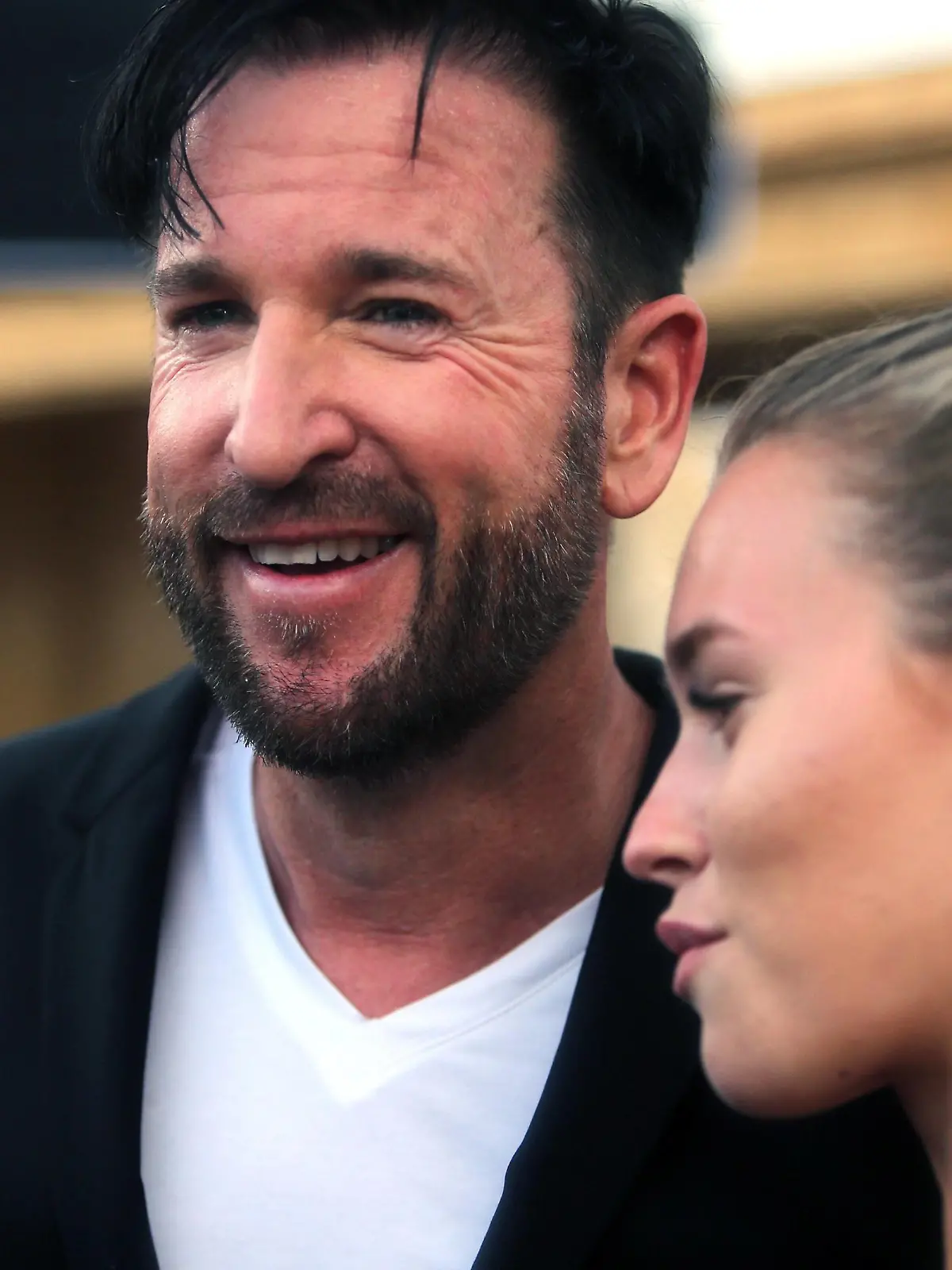  radio B2 SchlagerHamer 2019 Michael Wendler mit Freundin Laura auf dem radio B2-Festival SchlagerHammer 2019 in Berlin. Berlin Hoppegarten Berlin Deutschland / Germany *** radio B2 SchlagerHamer 2019 Michael Wendler with friend Laura at the radio B2 Festival SchlagerHammer 2019 in Berlin Berlin Hoppegarten Berlin Germany Germany