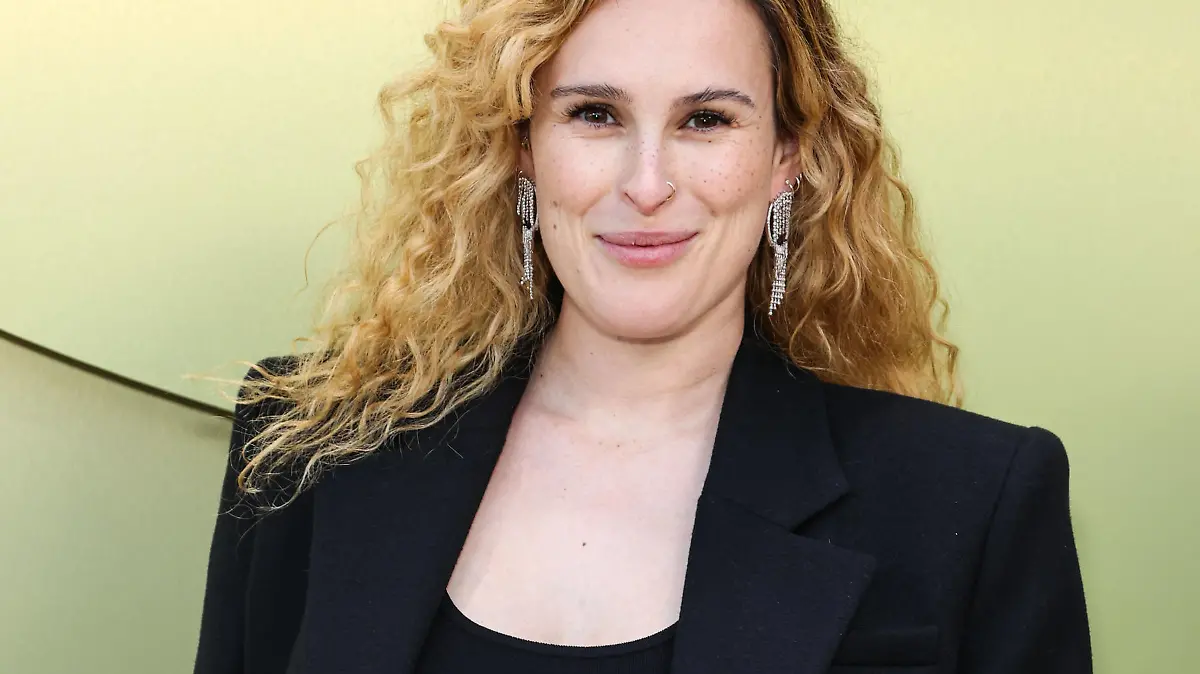 Versace Fall/Winter 2023 Fashion Show American actress Rumer Willis arrives at the Versace Fall/Winter 2023 Fashion Show held at the Pacific Design Center on March 9, 2023 in West Hollywood, Los Angeles, California, United States. Pacific Design Center, West Hollywood, Los Angeles, California California United States PUBLICATIONxNOTxINxFRA Copyright: xImagexPressxAgencyx originalFilename: collin-versacef230309_npW3g.jpg