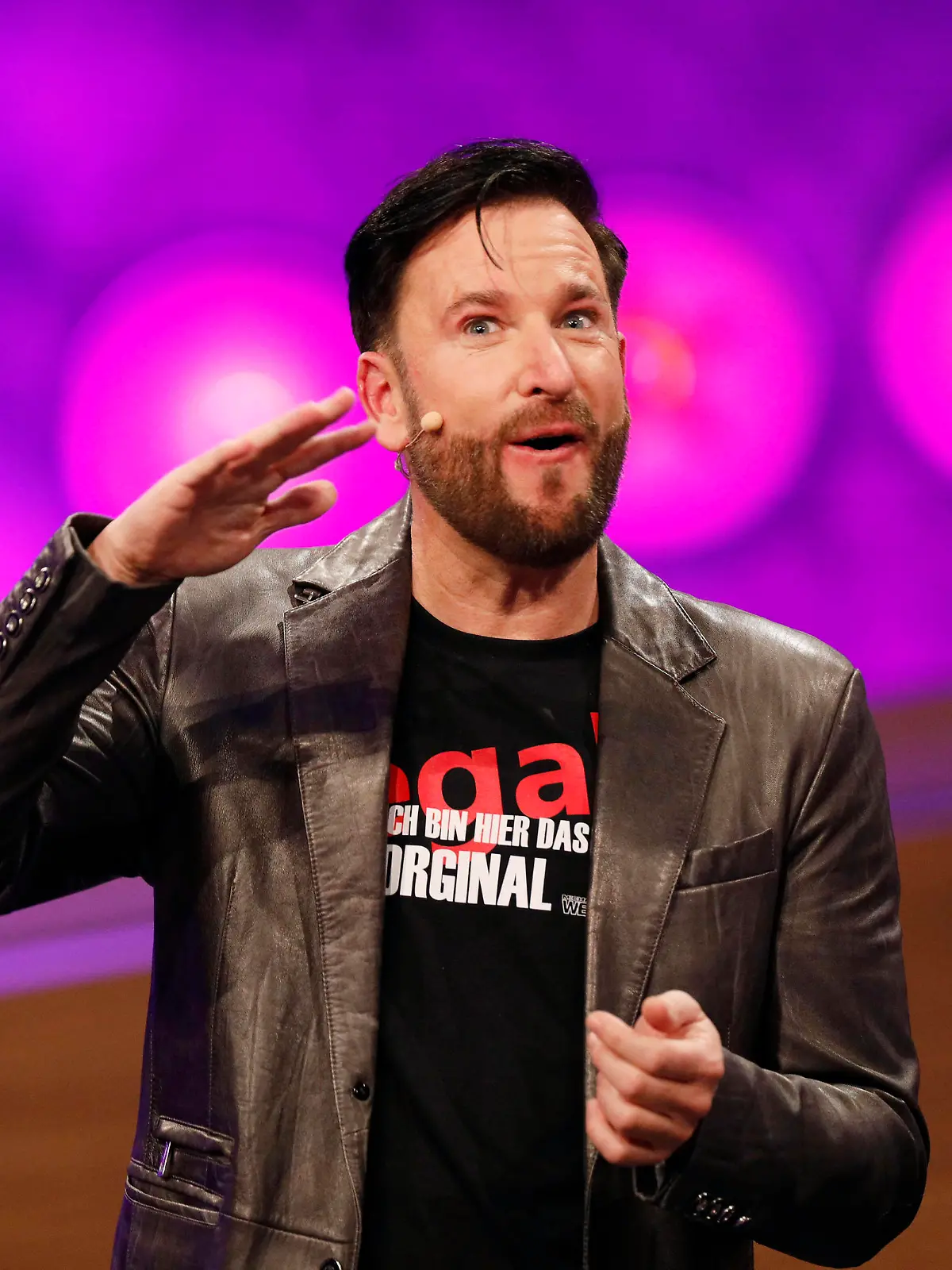  Michael Wendler in der RTL-Live-Show Pocher vs. Wendler - Schluss mit lustig in den NOBEO Studios. Köln-Hürth, 01.03.2020 *** Michael Wendler in the RTL live show Pocher vs Wendler End with funny in the NOBEO Studios Cologne Hürth, 01 03 2020 Foto:xC.xHardtx/xFuturexImage