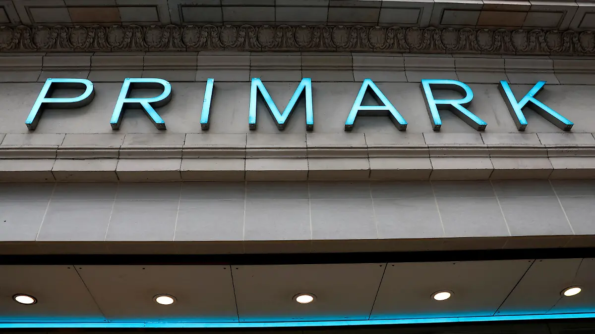 FILE PHOTO: A Primark store is seen on Oxford Street, in London, Britain, January 16, 2023.  REUTERS/Peter Nicholls/File Photo