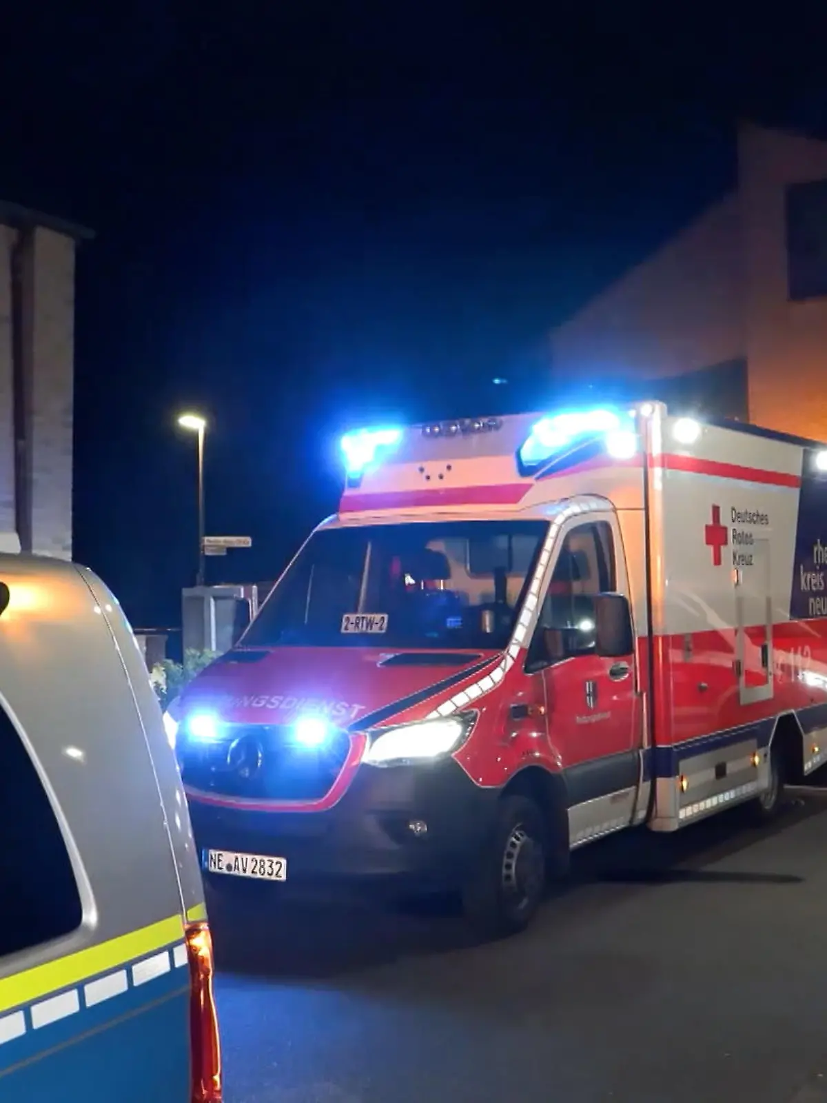 Bild zu: "Polizei schießt auf Messer-Mann"