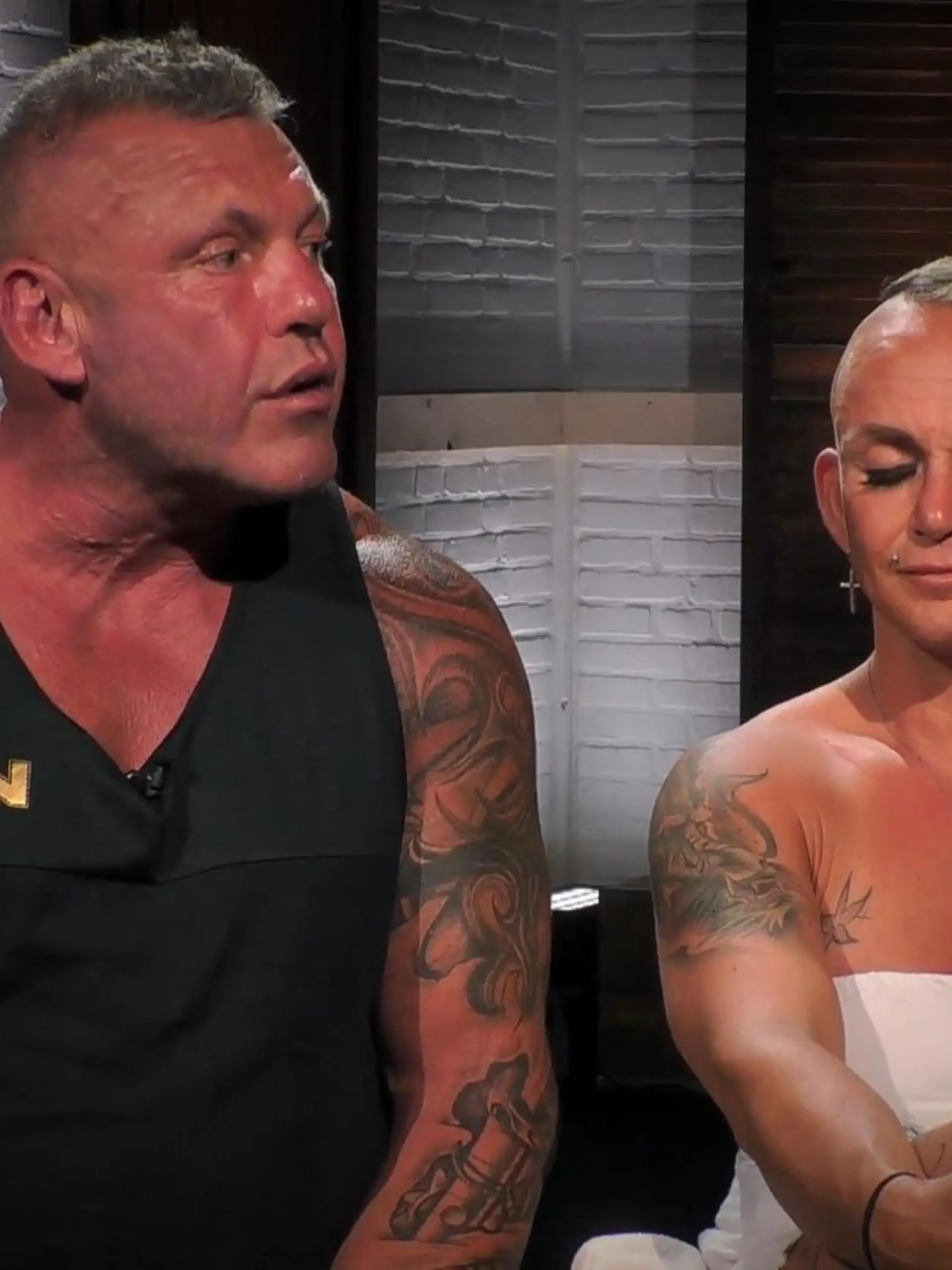 Sommerhaus: Andreas und Caro Robens