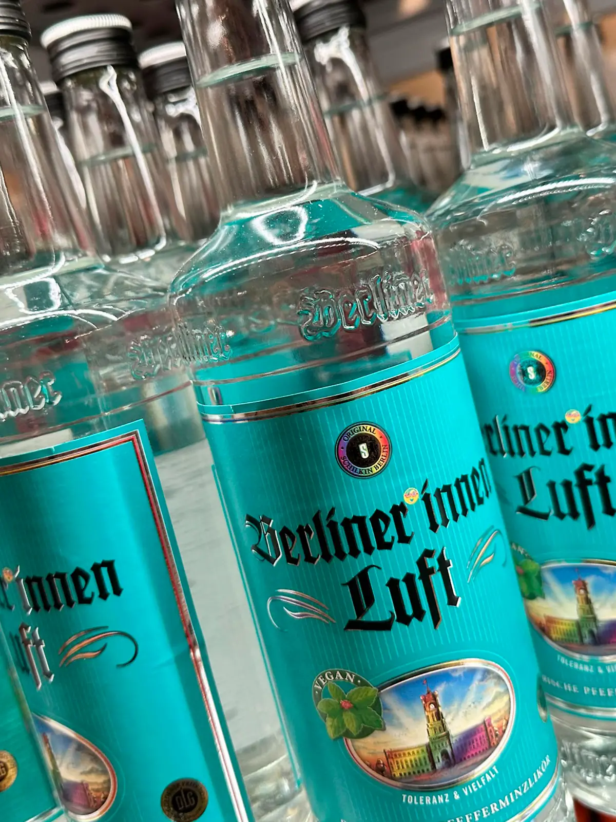 'Gender-Schnaps' Berliner*innen Luft. (Symbolbild, Themenbild)