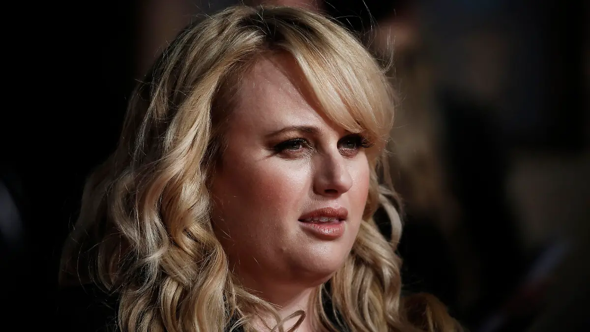 LONDON, ENGLAND - FEBRUARY 14:  Rebel Wilson attends the EE British Academy Film Awards at The Royal Opera House on February 14, 2016 in London, England.  (Photo by John Phillips/Getty Images)