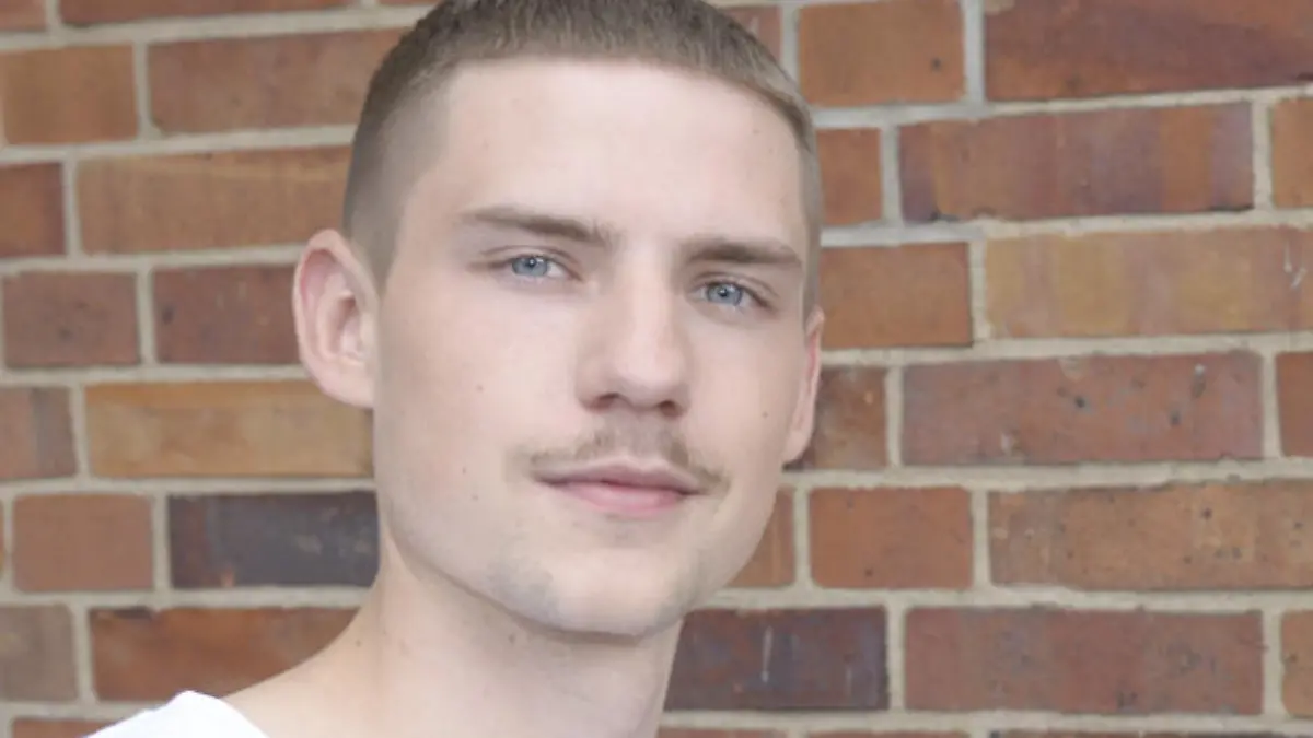 Gisa Zach Lennart Borchert.jpg